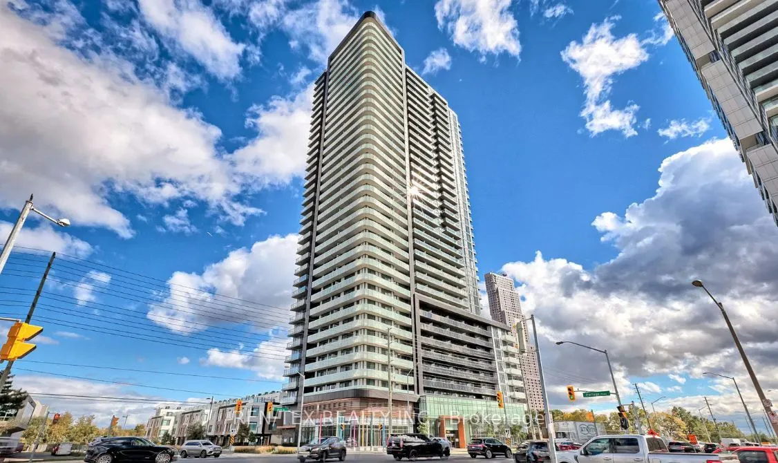 7895 Jane Street, #903