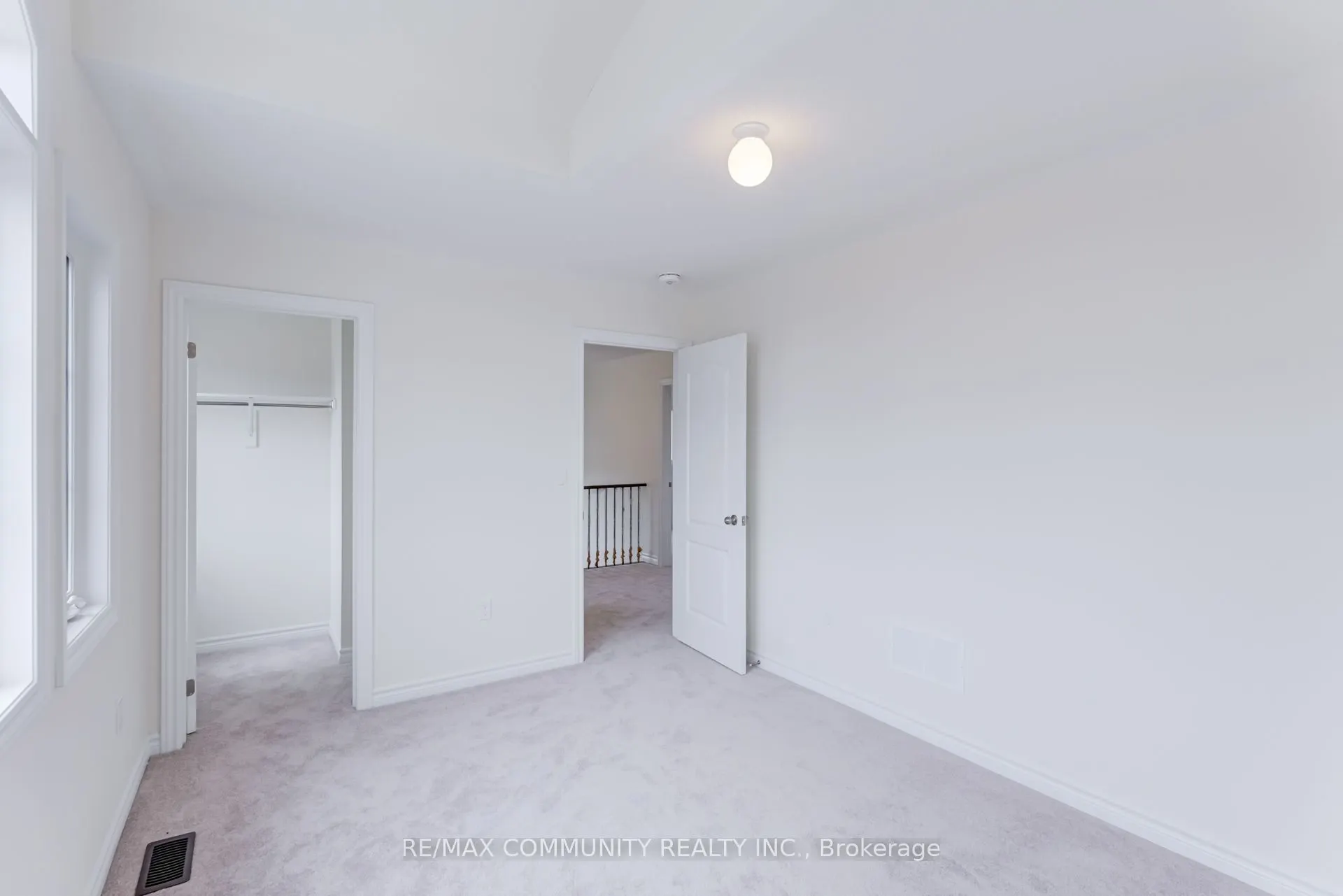 11 Grieve Street