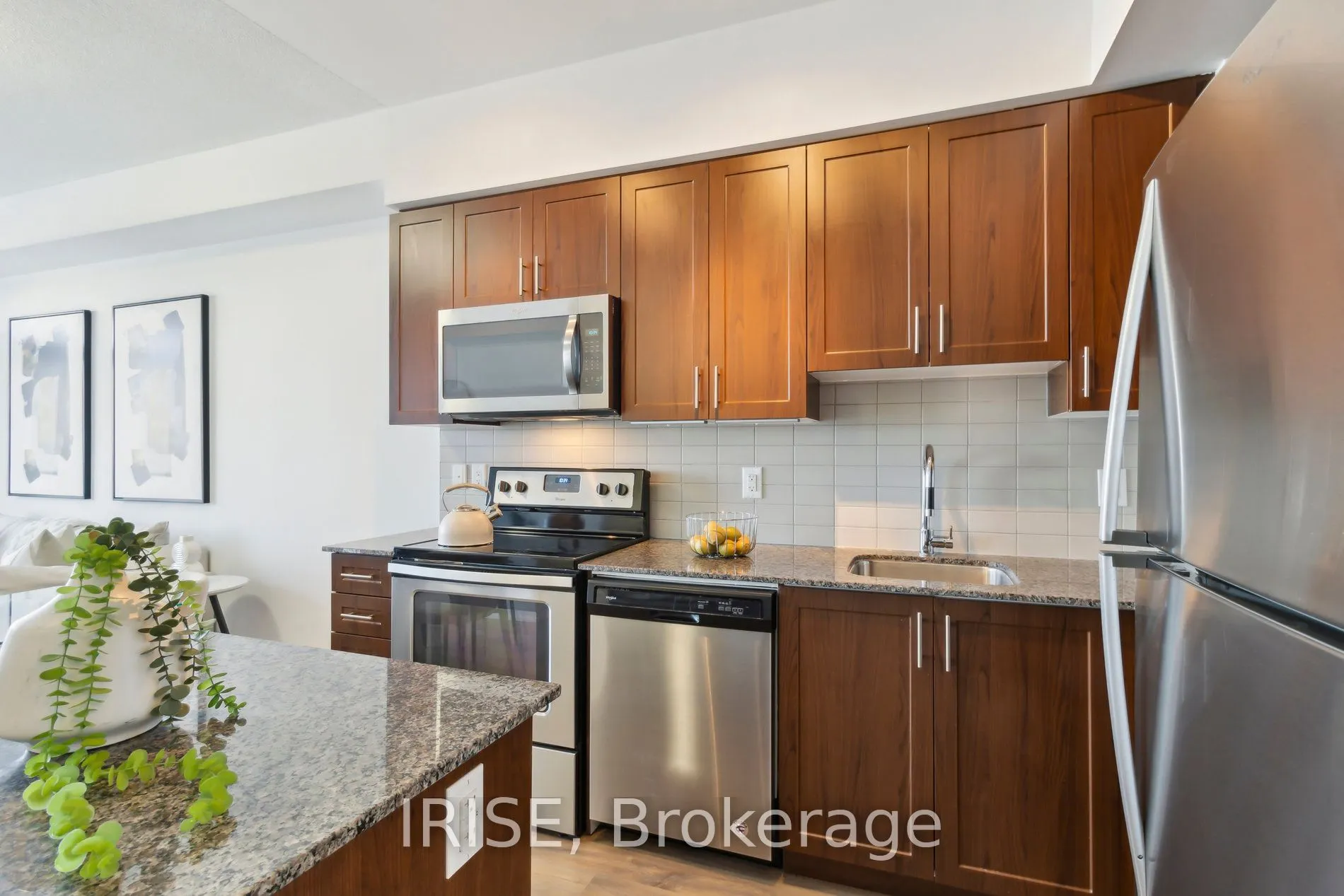 3700 Highway 7 Road, #606
