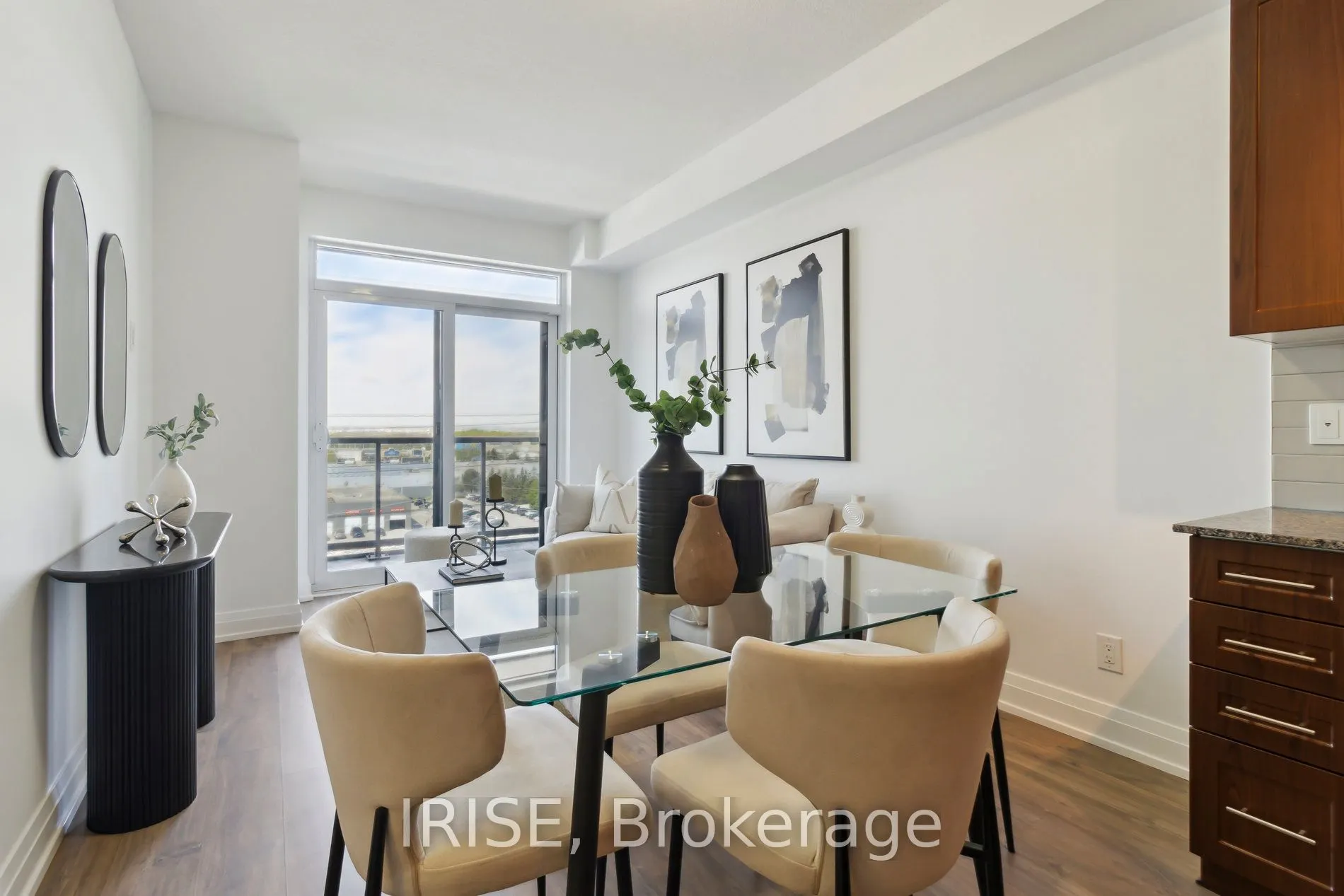 3700 Highway 7 Road, #606