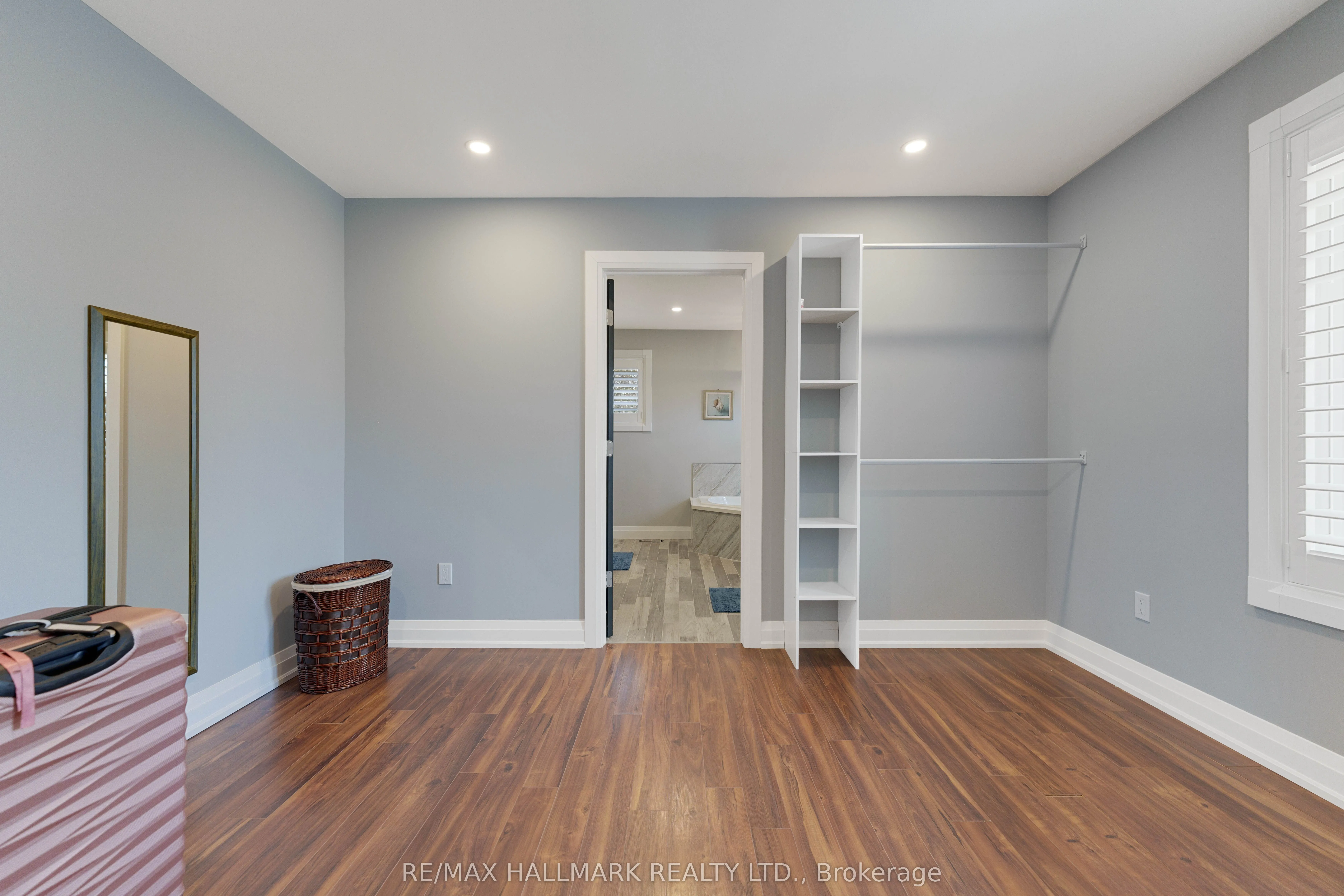 1442 Gilford Road