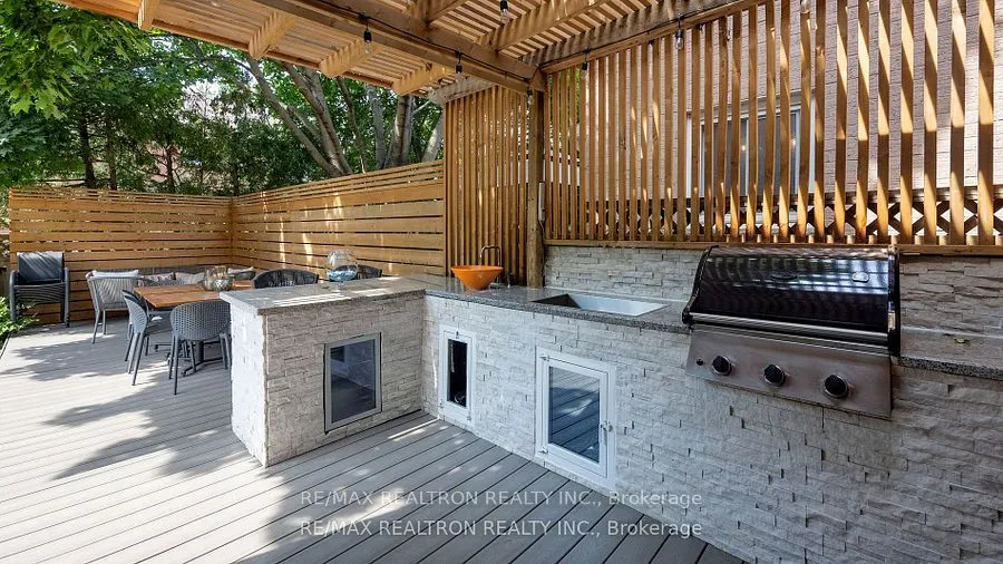 145 Roseborough Crescent