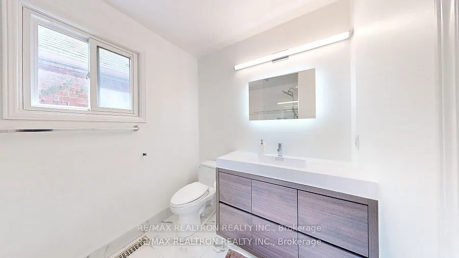 145 Roseborough Crescent