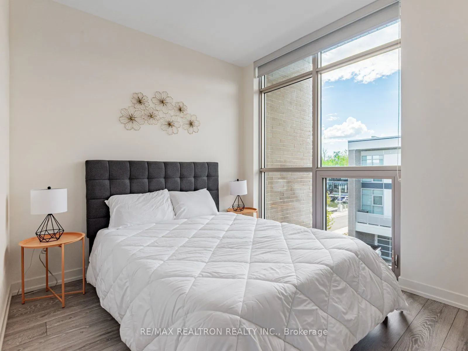 3749 Ferretti Court