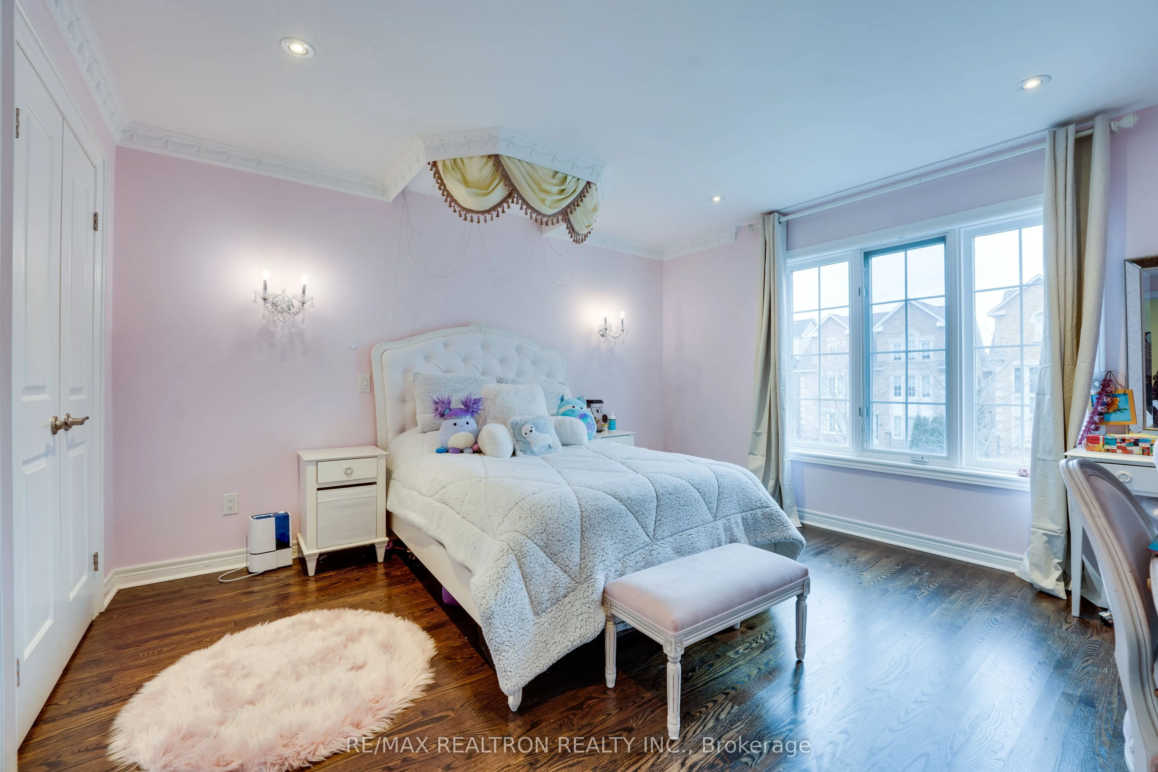 117 Theodore Place