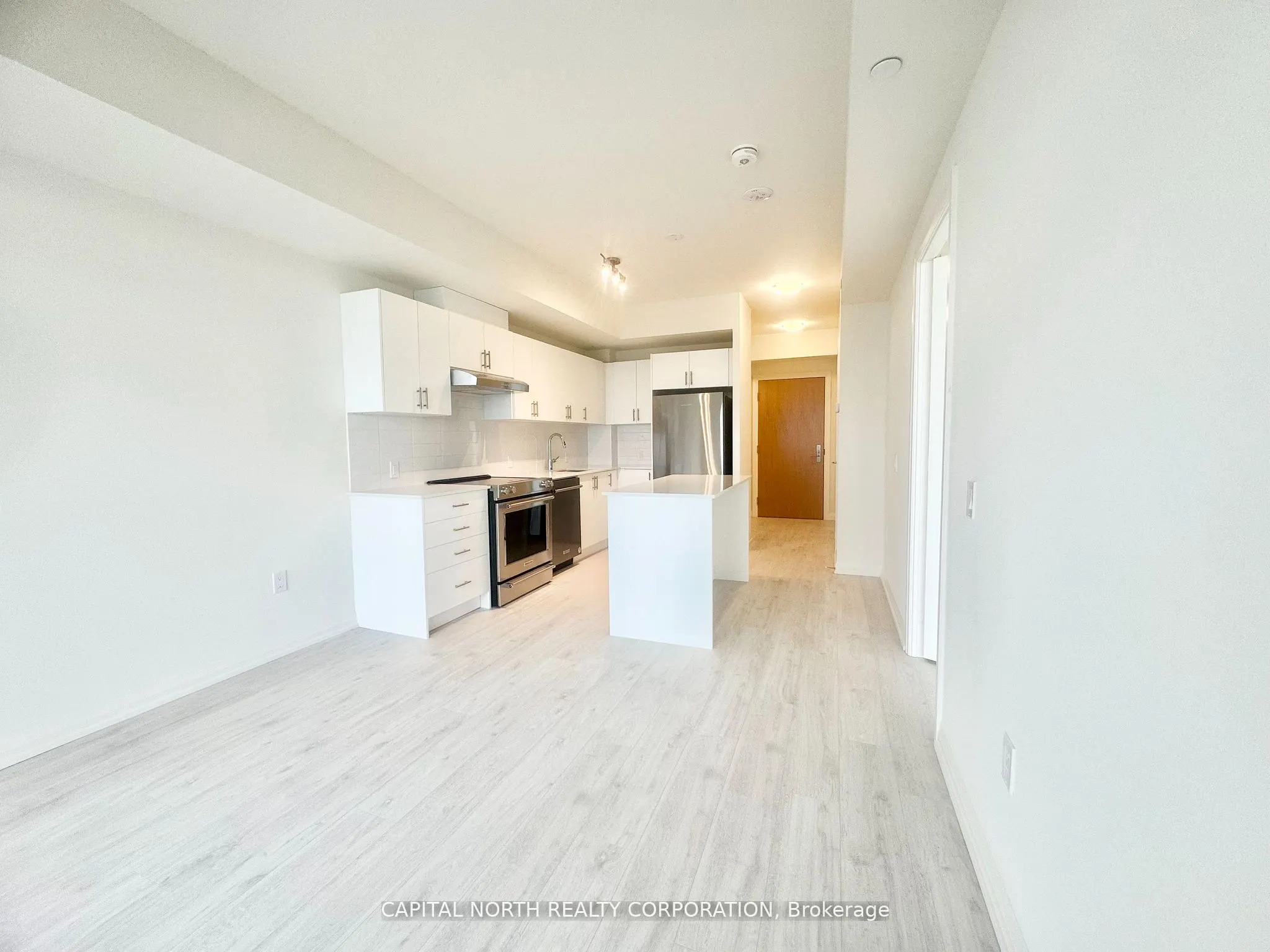 8960 Jane Street, #2306