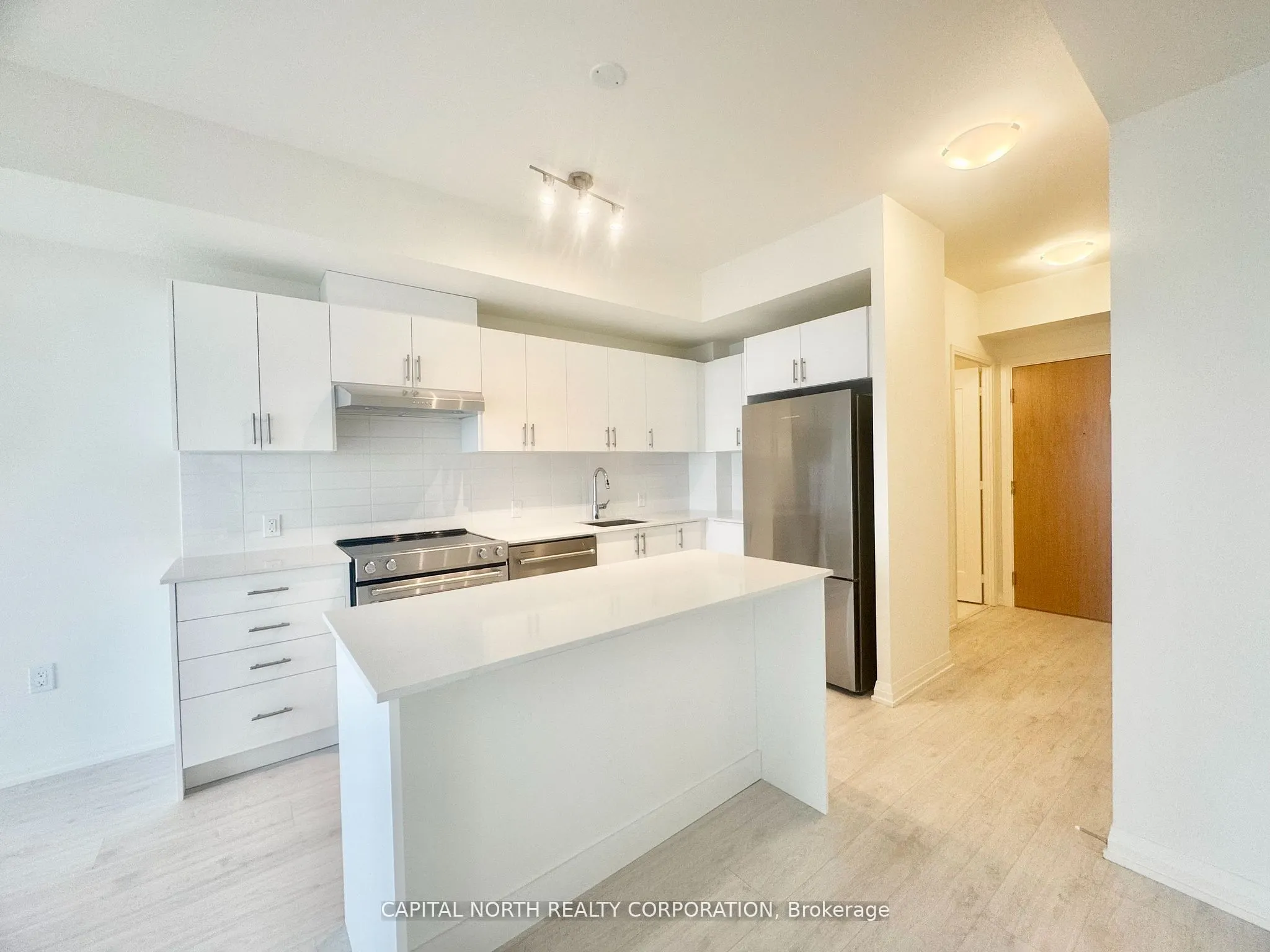8960 Jane Street, #2306