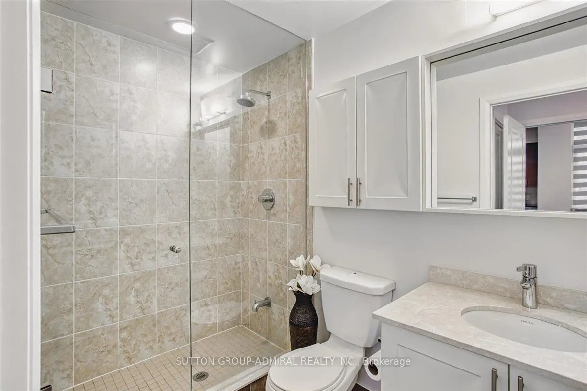 95 North Park Road, #204