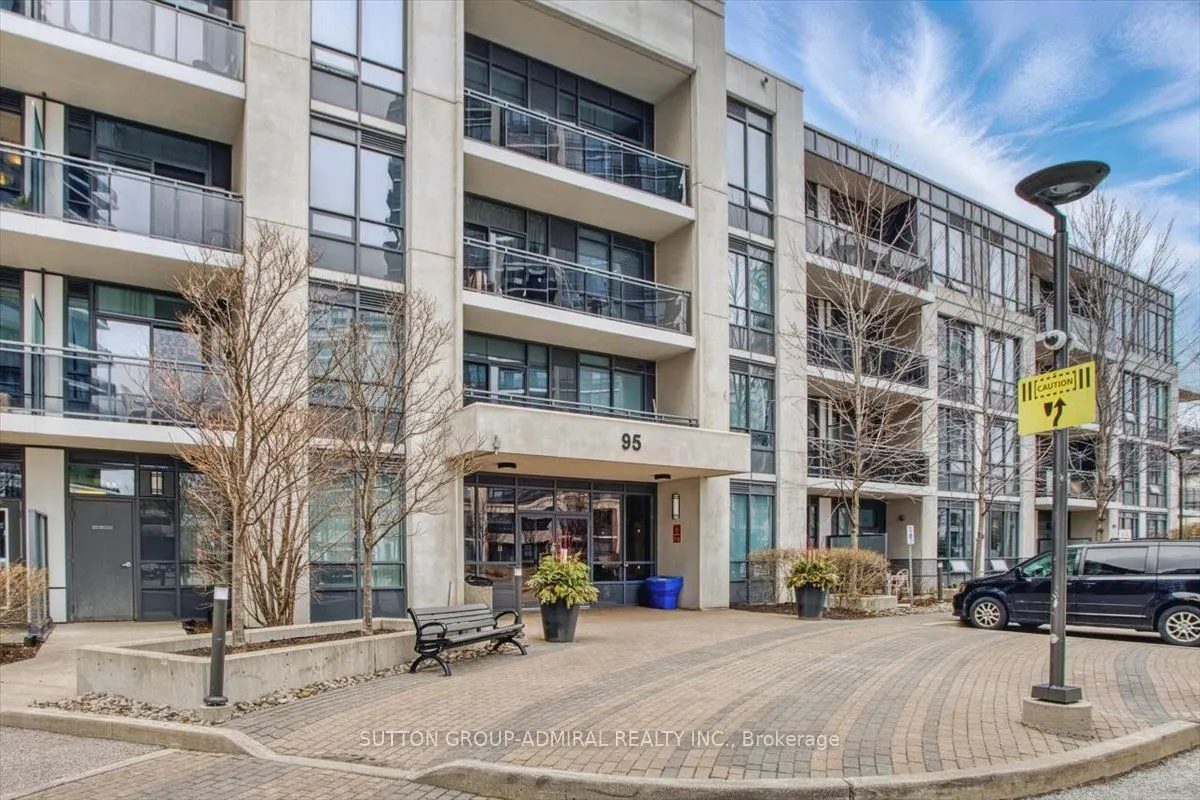 95 North Park Road, #204
