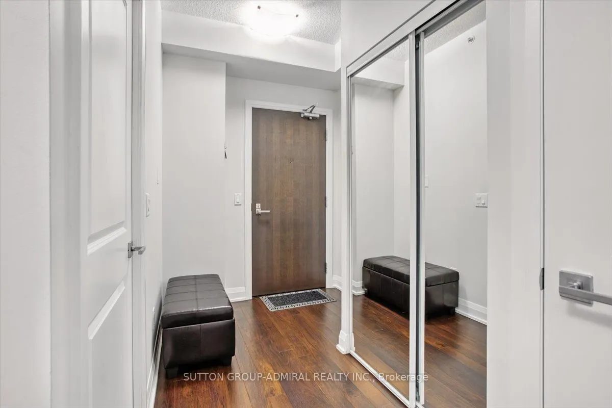 95 North Park Road, #204