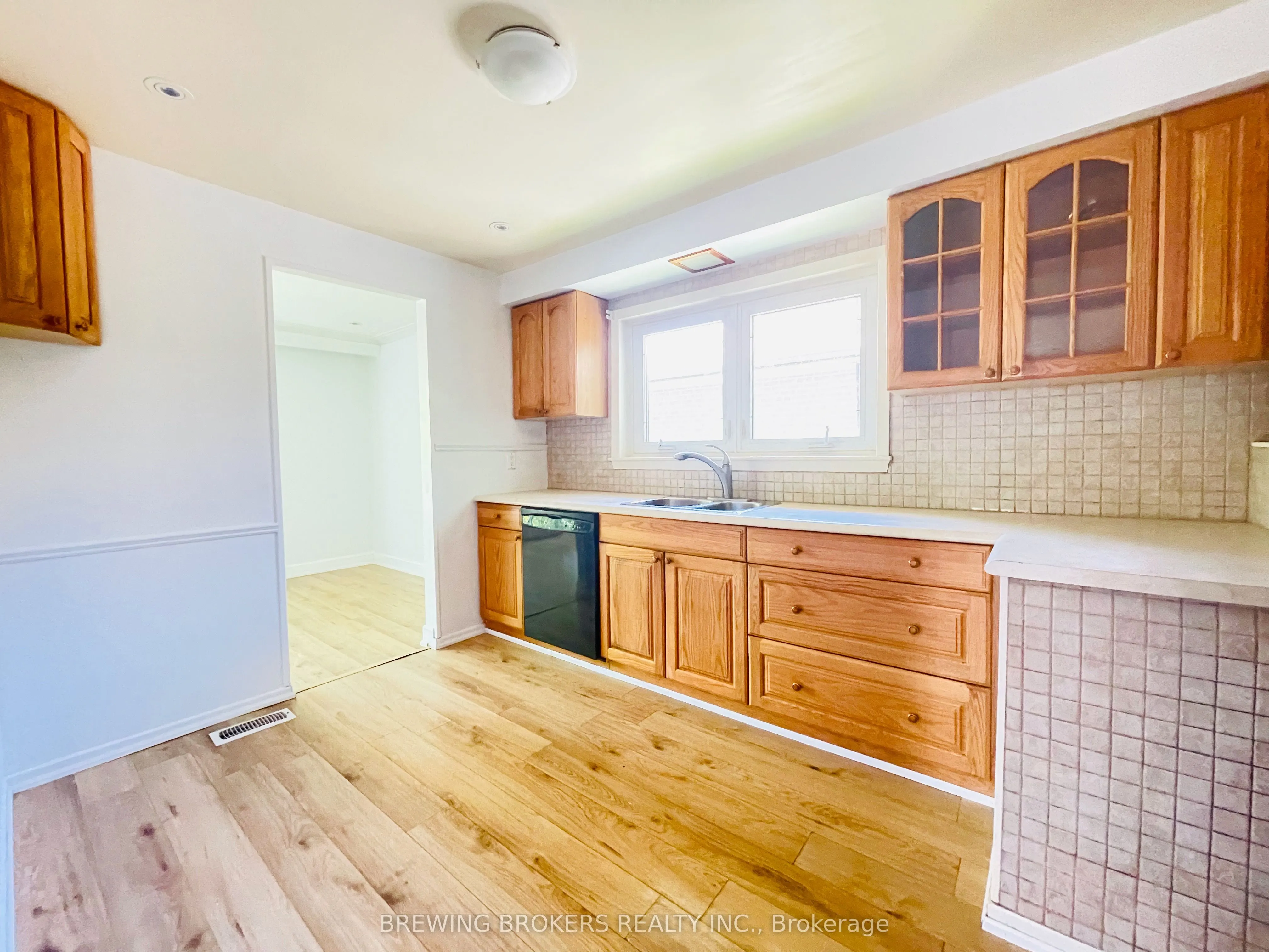 39 Netherford Road, #Main