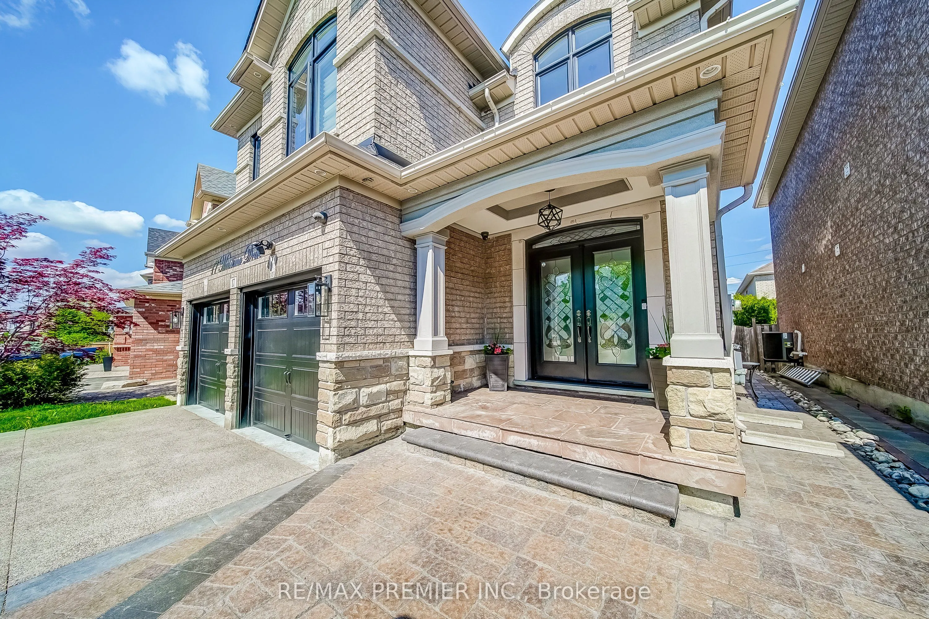 17 Massimo Drive