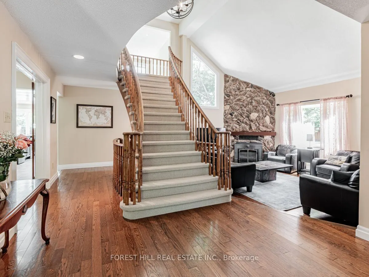 55 Stacey Crescent