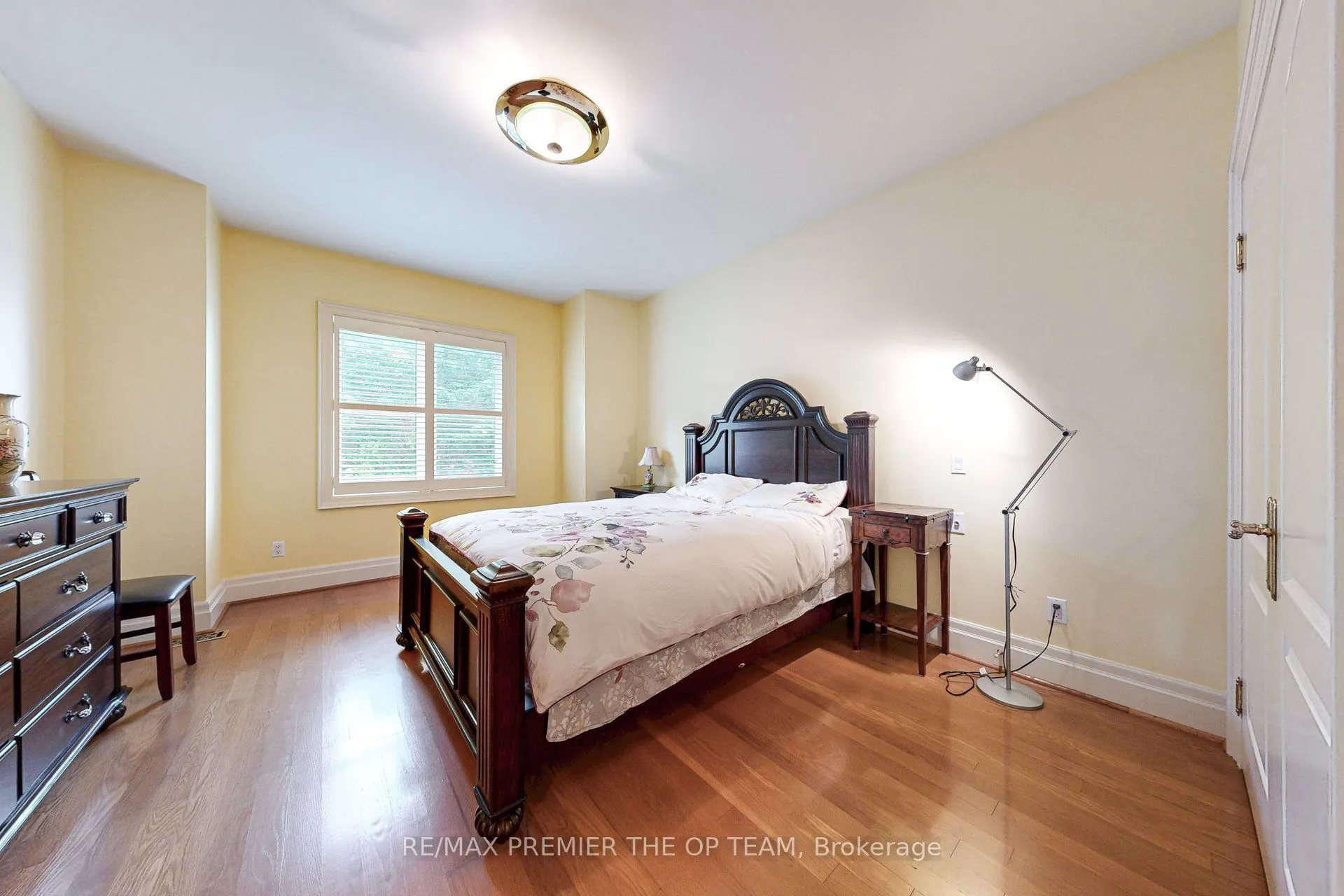86 Muzich Place