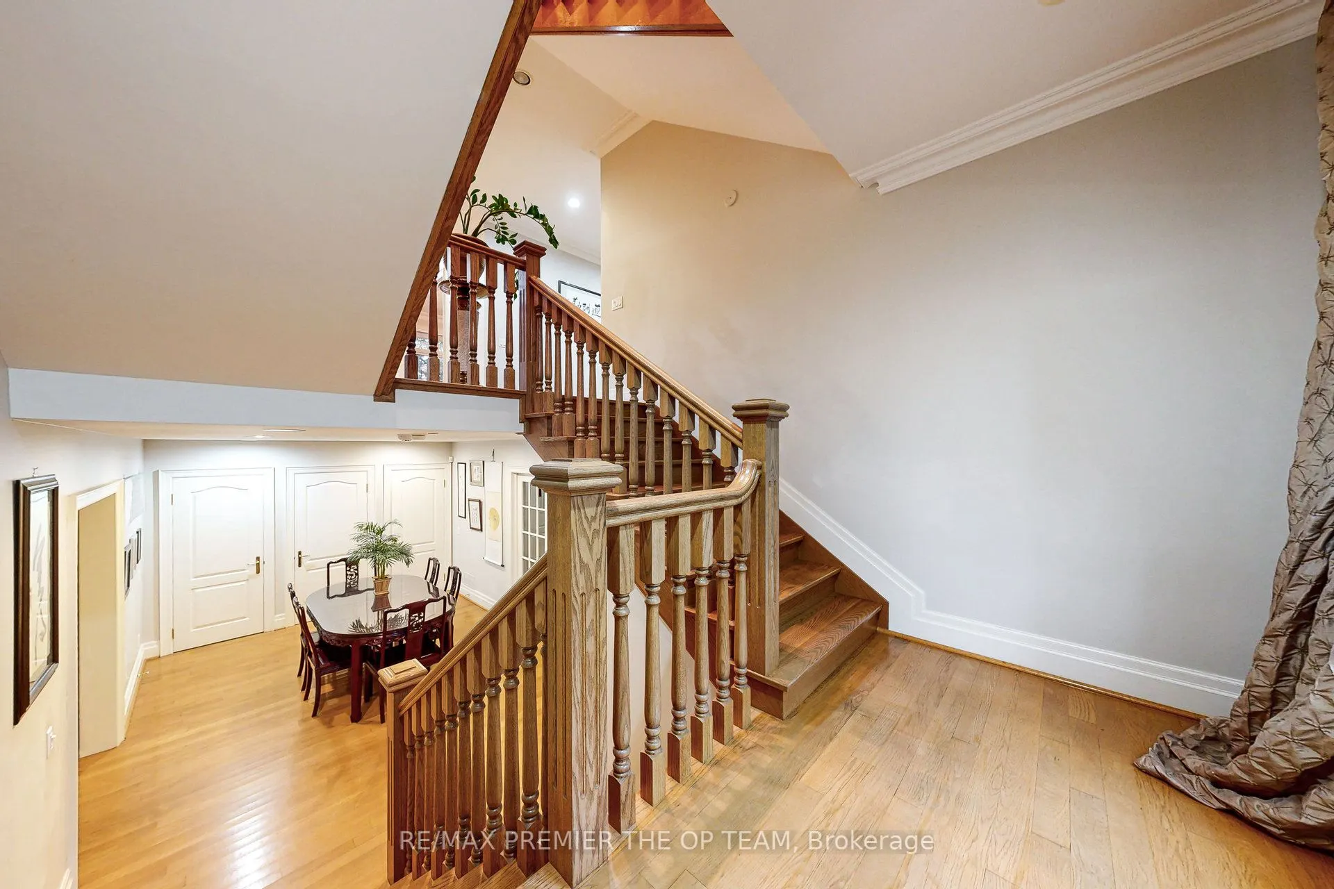 86 Muzich Place