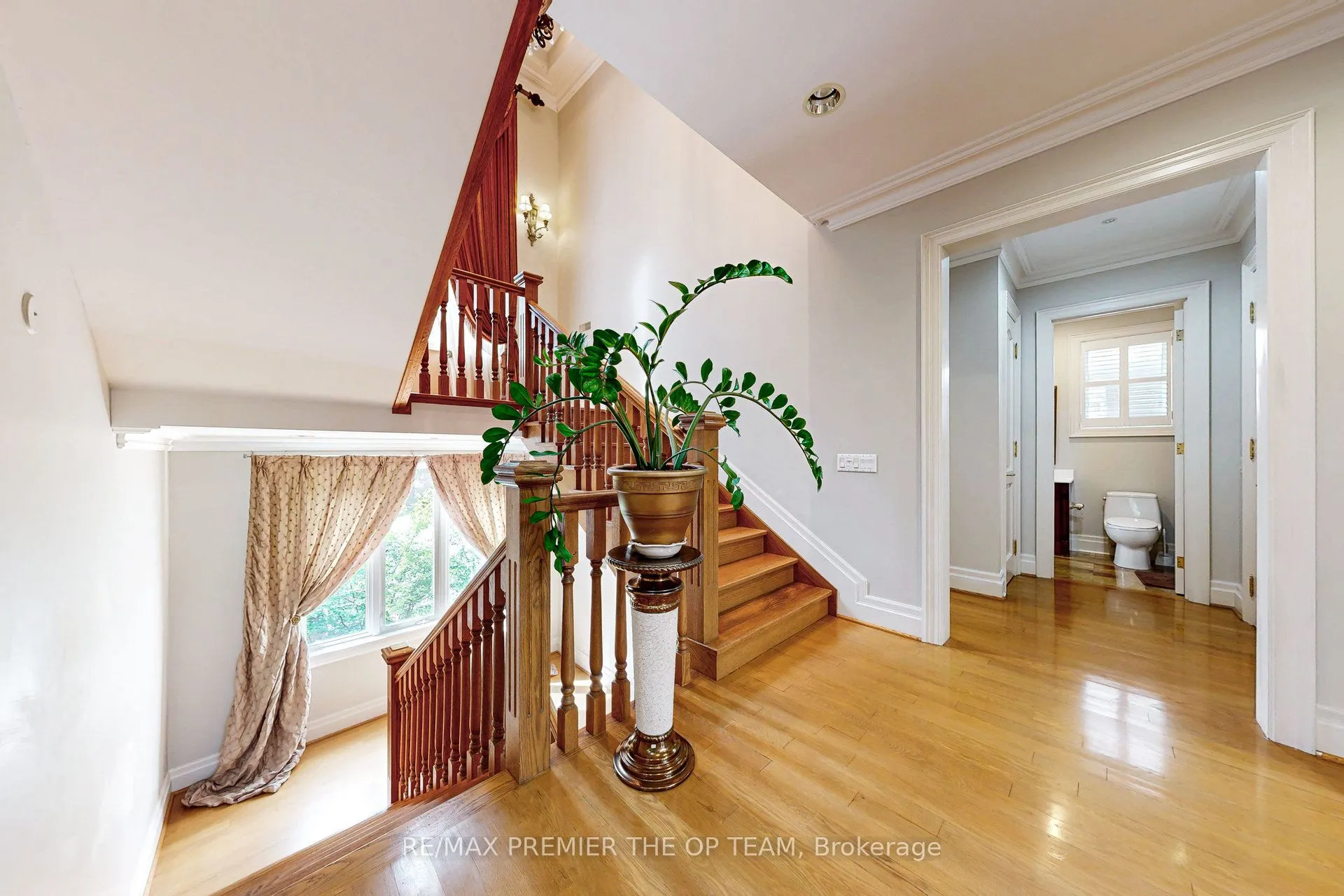86 Muzich Place