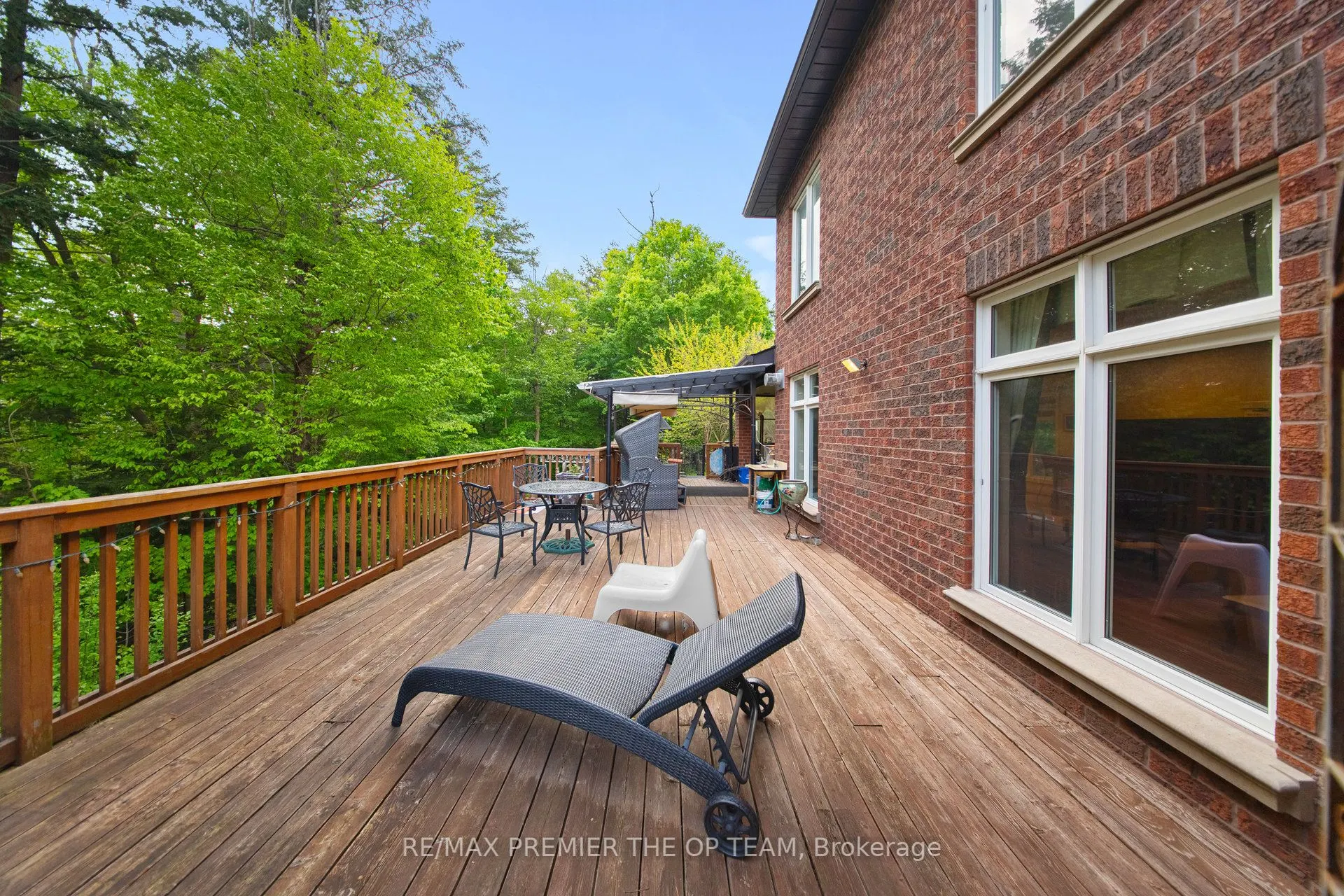 86 Muzich Place