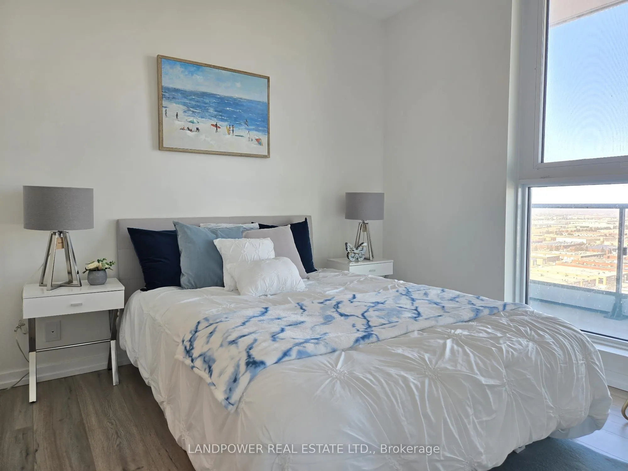7890 Jane Street, #2509
