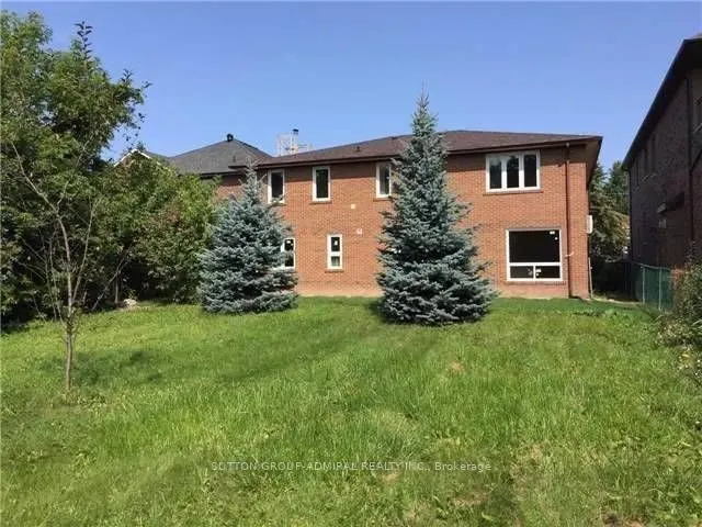 71 Spruce Avenue