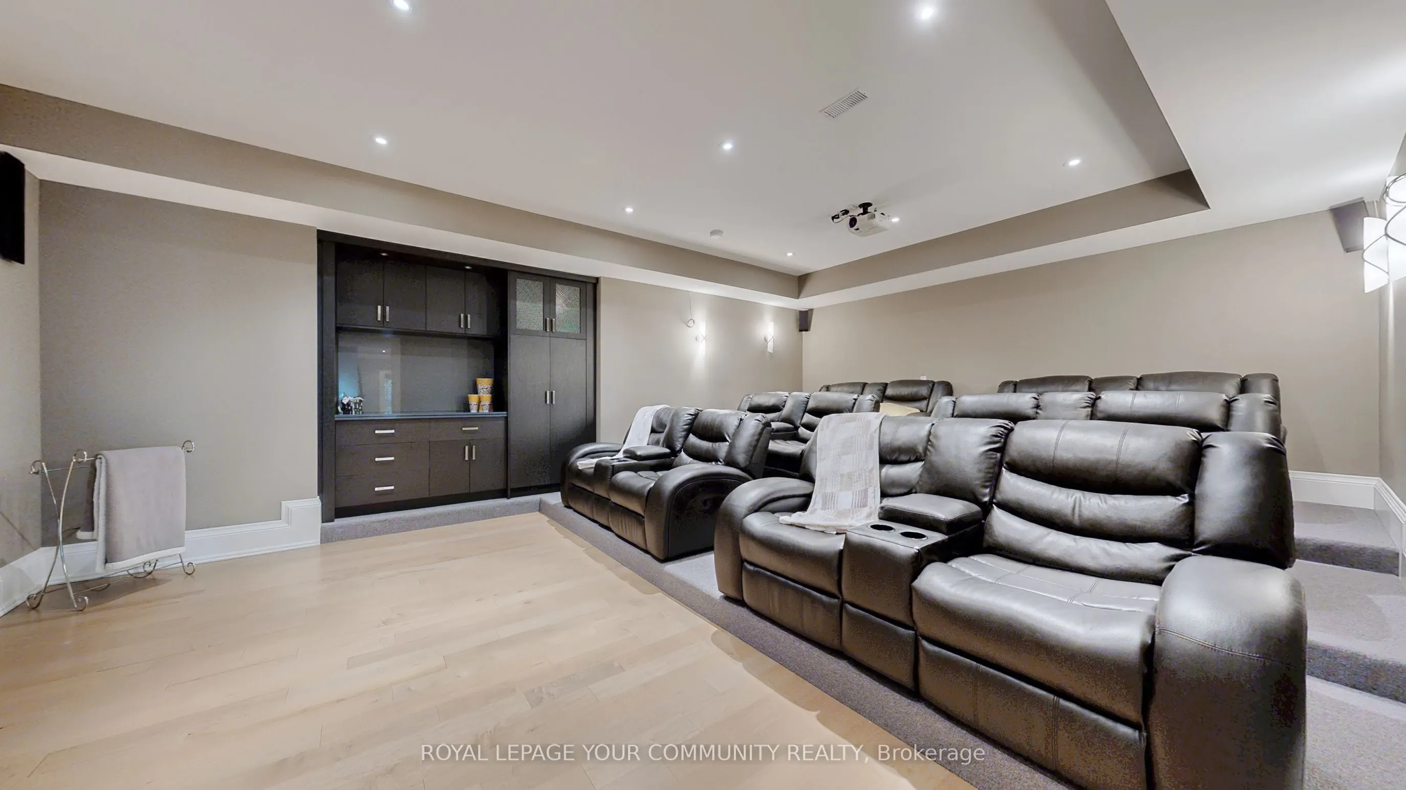 33 Denham Drive