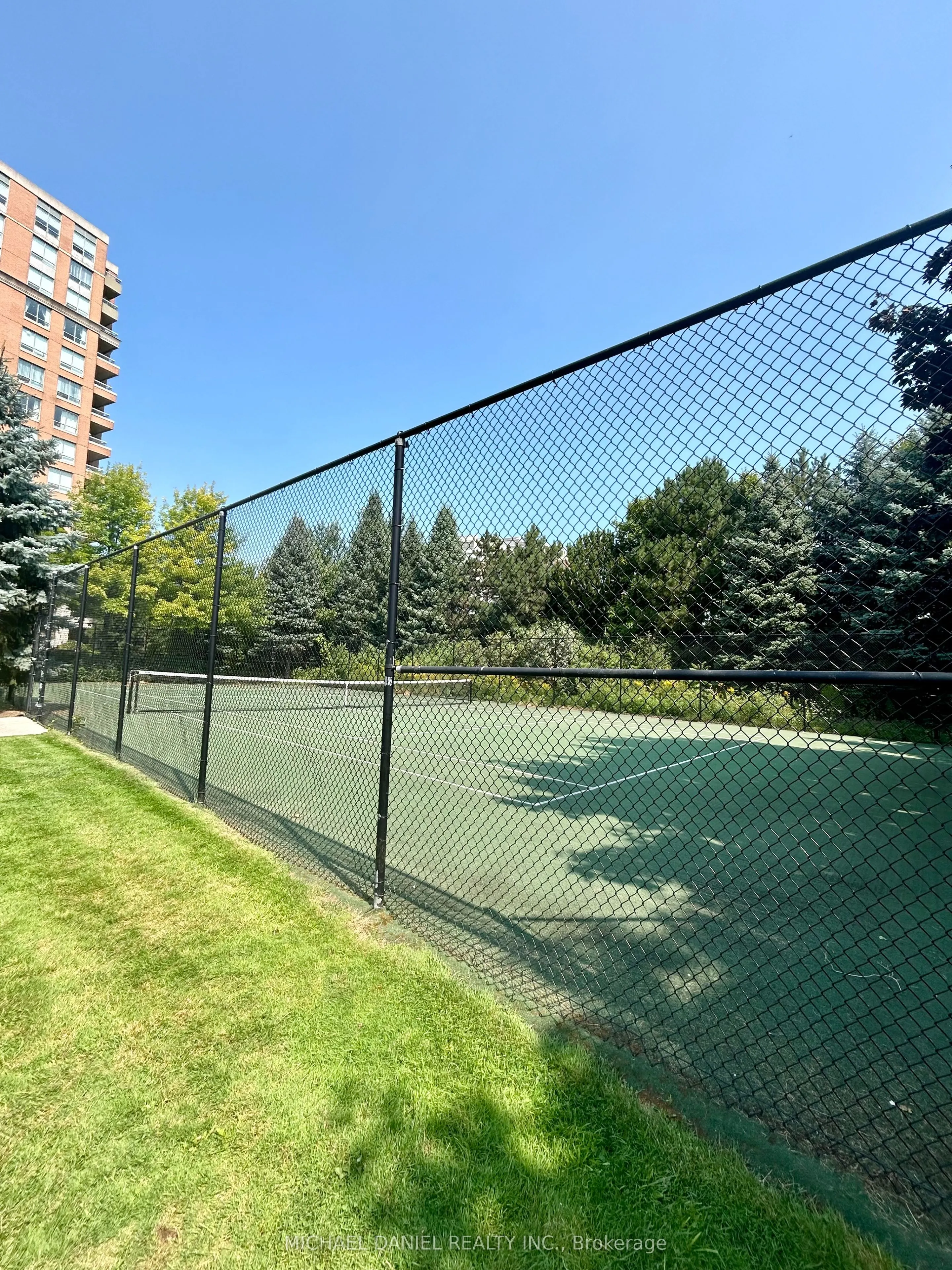 29 Northern Heights Drive, #306