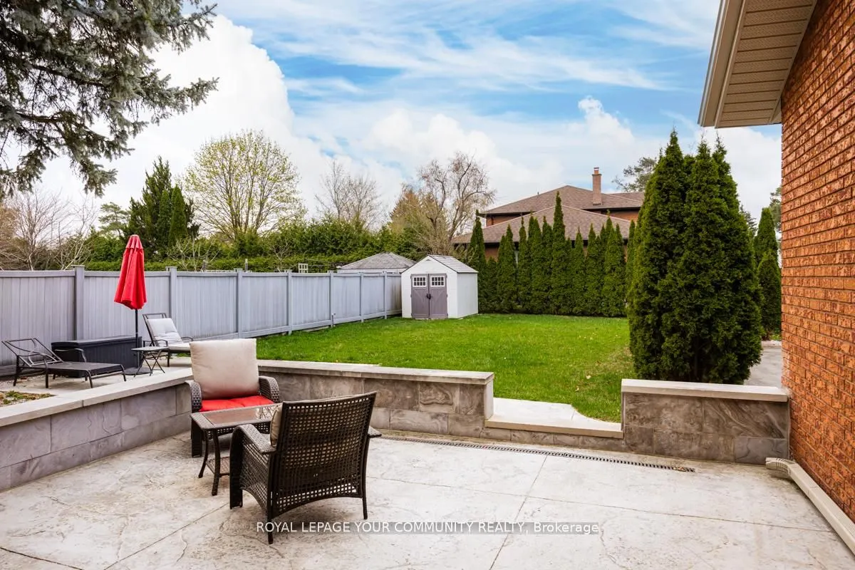 117 Hayhoe Avenue