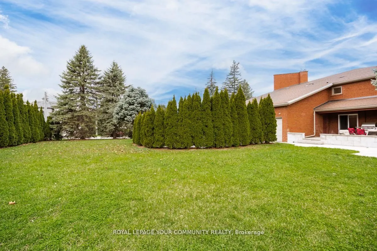 117 Hayhoe Avenue