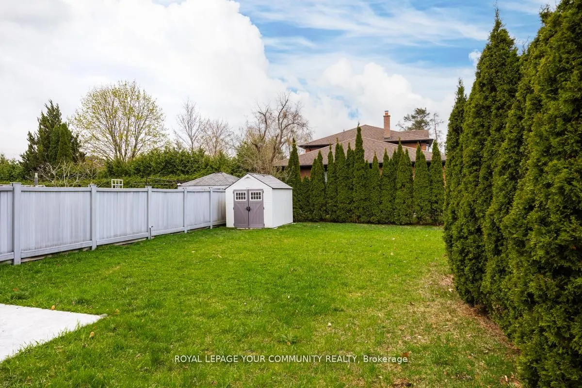 117 Hayhoe Avenue