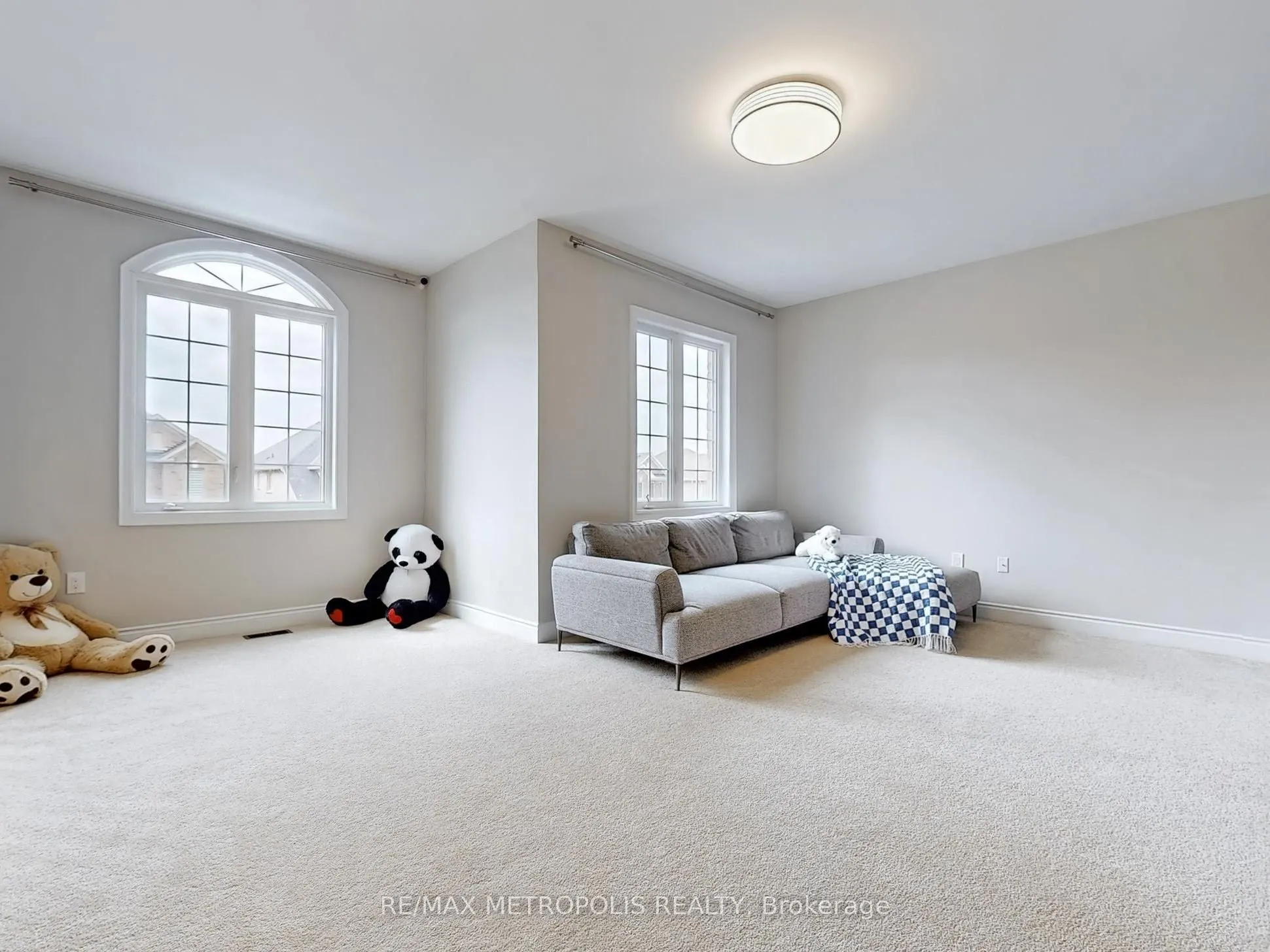124 Milby Crescent