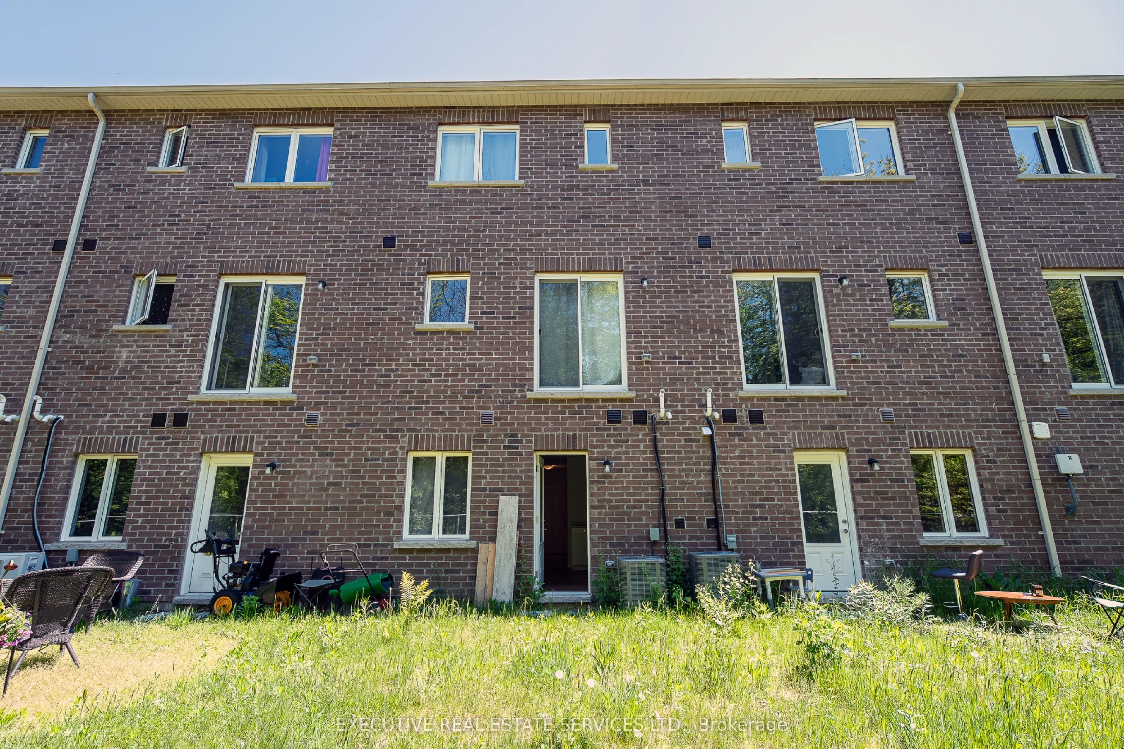 38 Milson Crescent