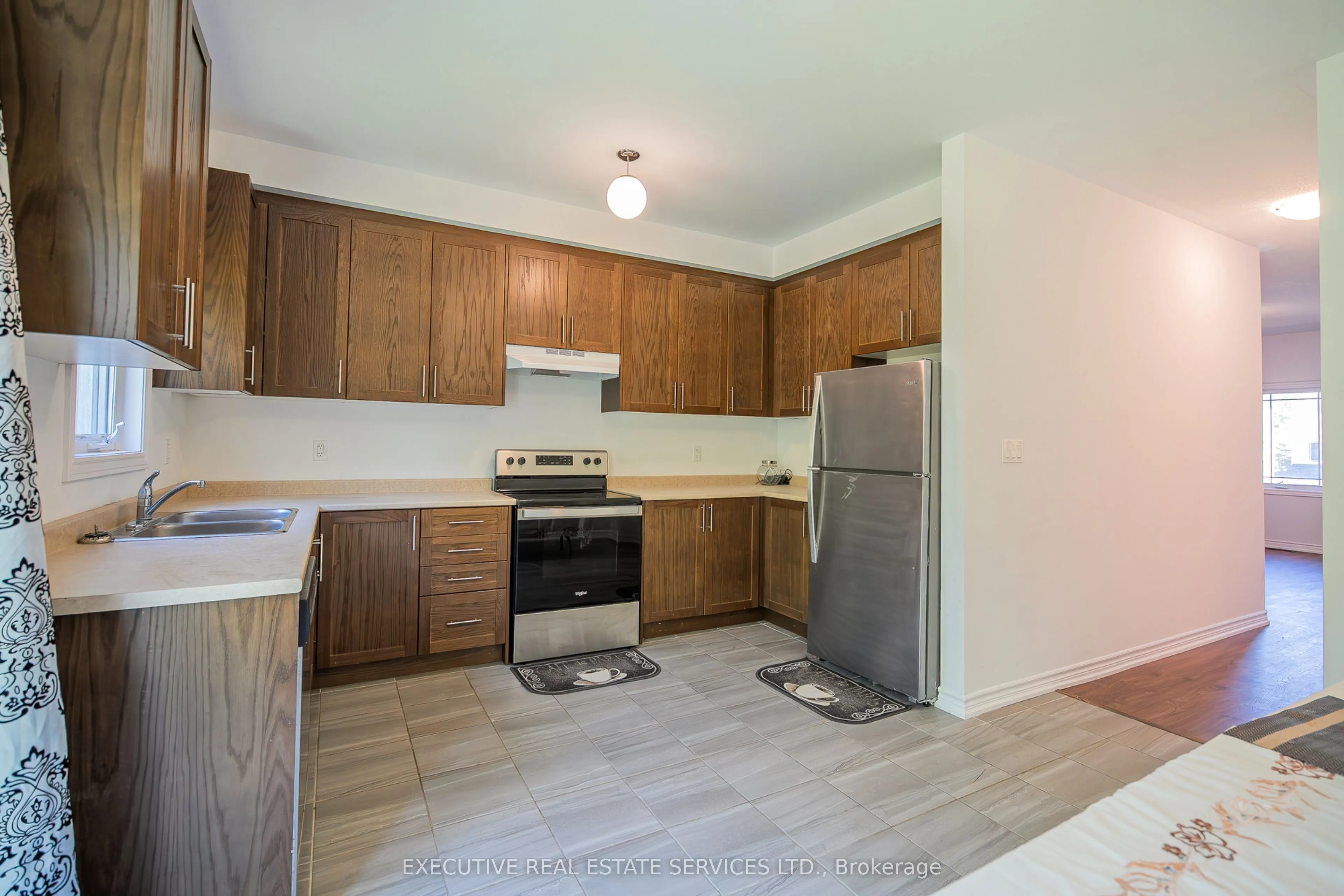38 Milson Crescent