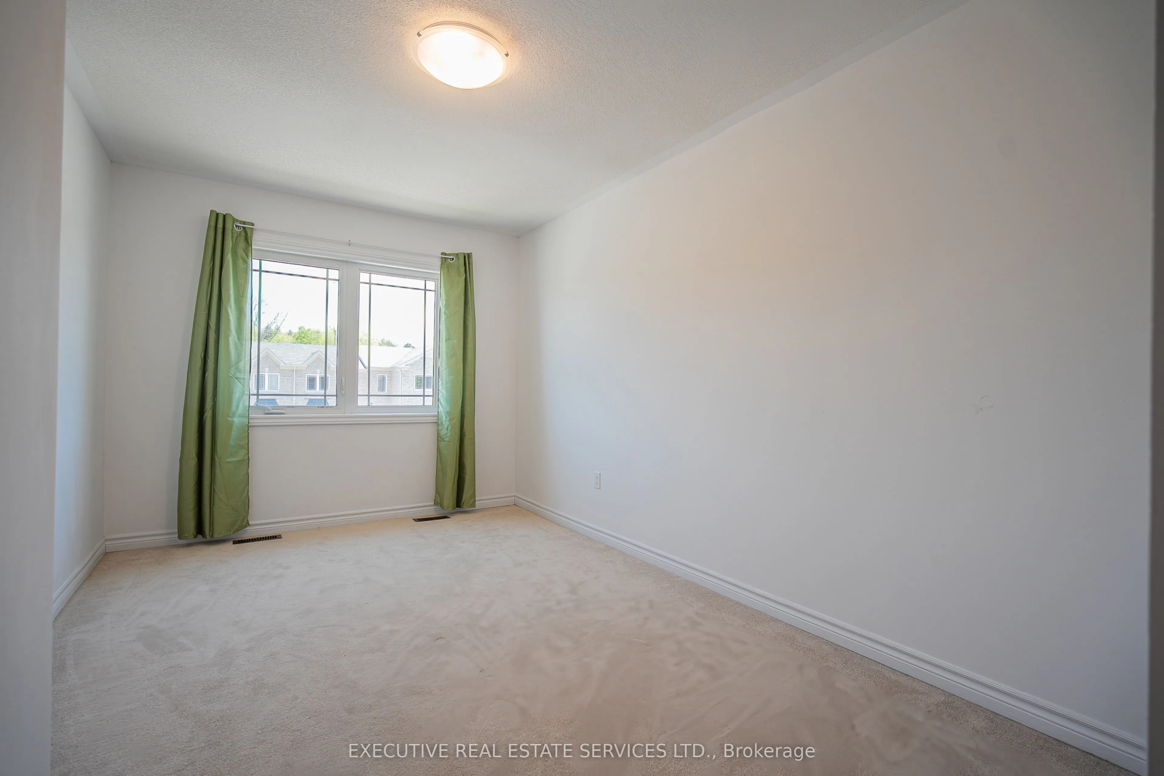 38 Milson Crescent