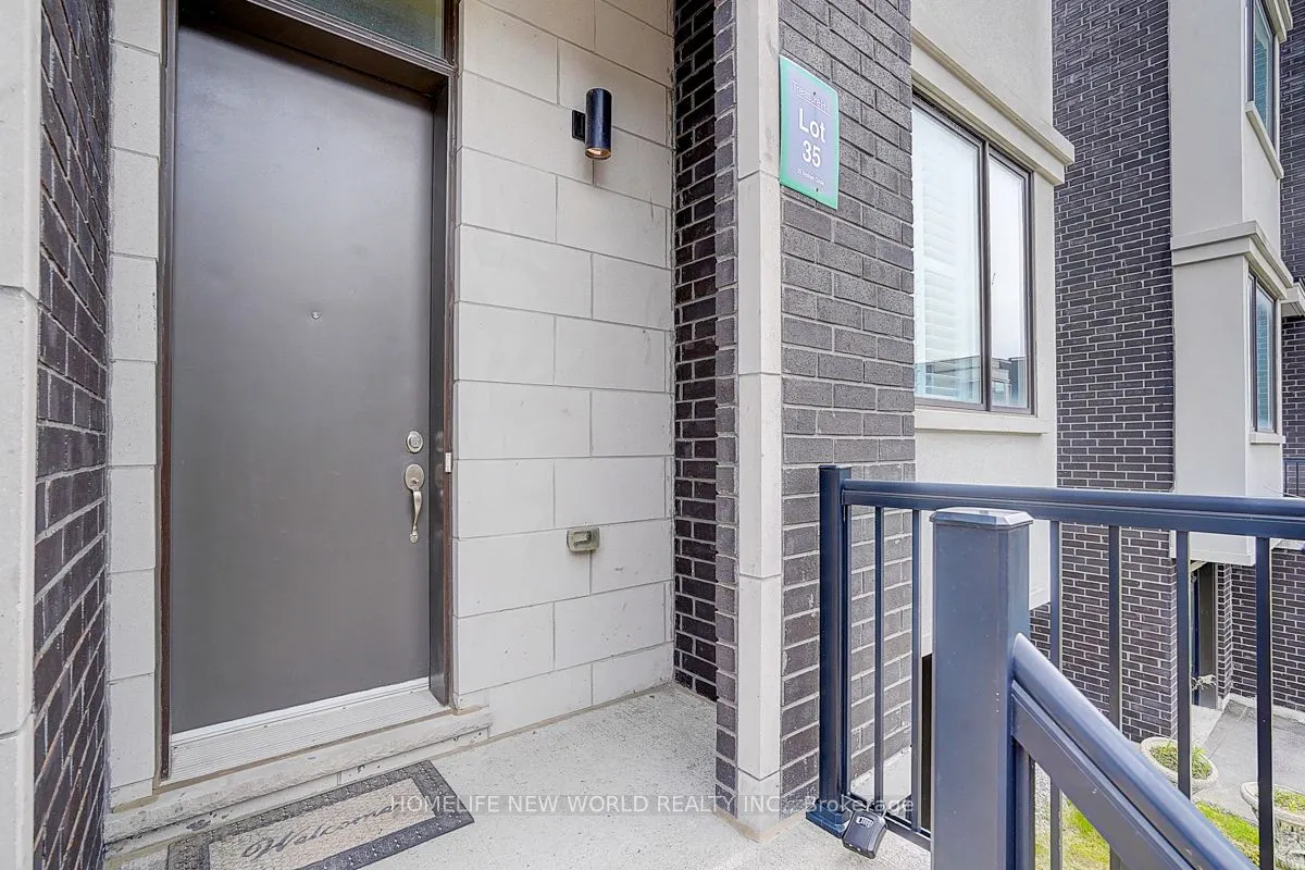 25 Sydney Circle