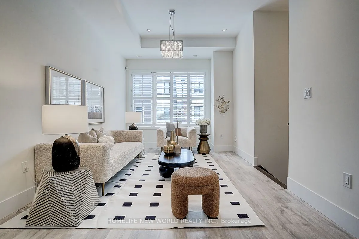 25 Sydney Circle