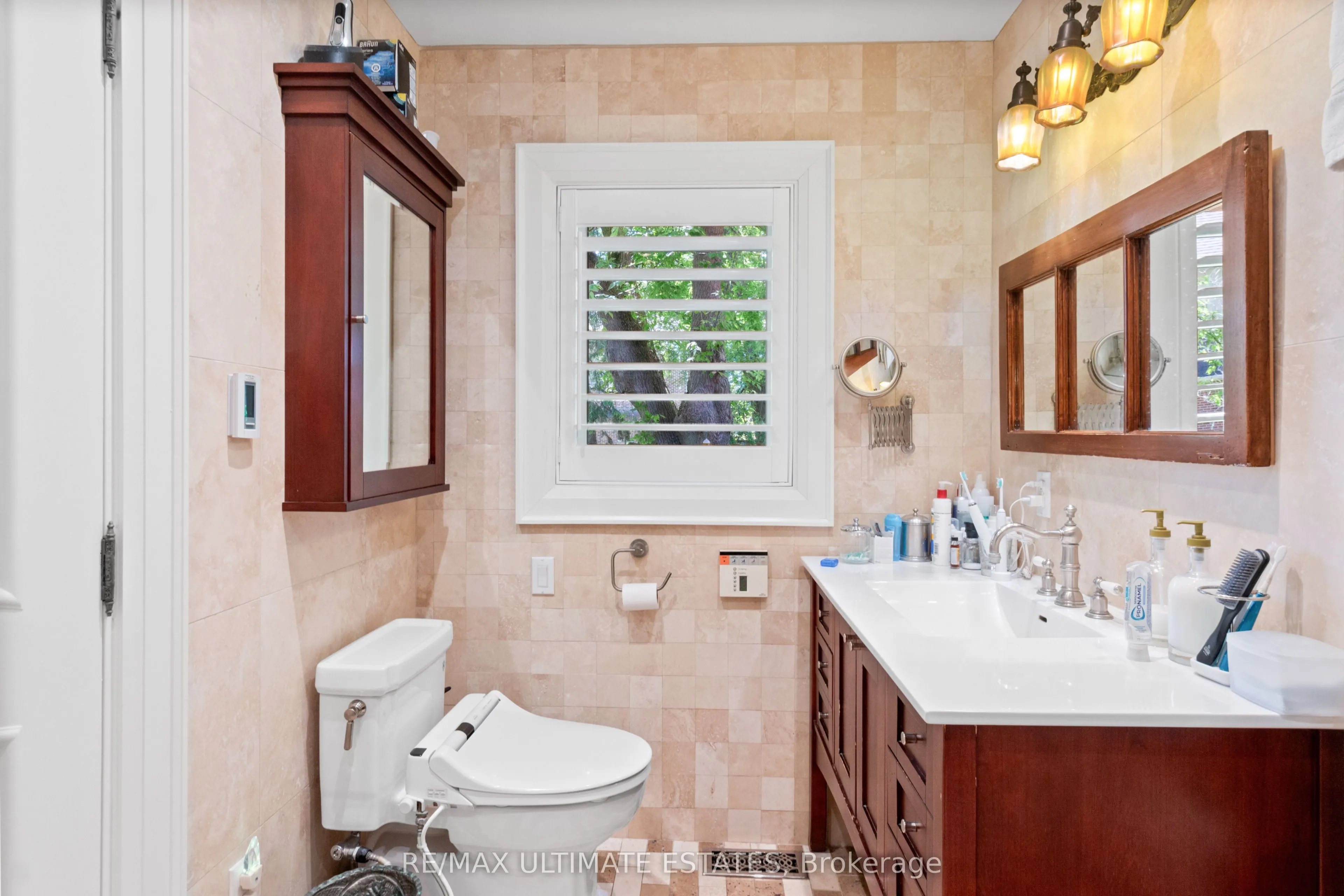 41 Thornridge Drive