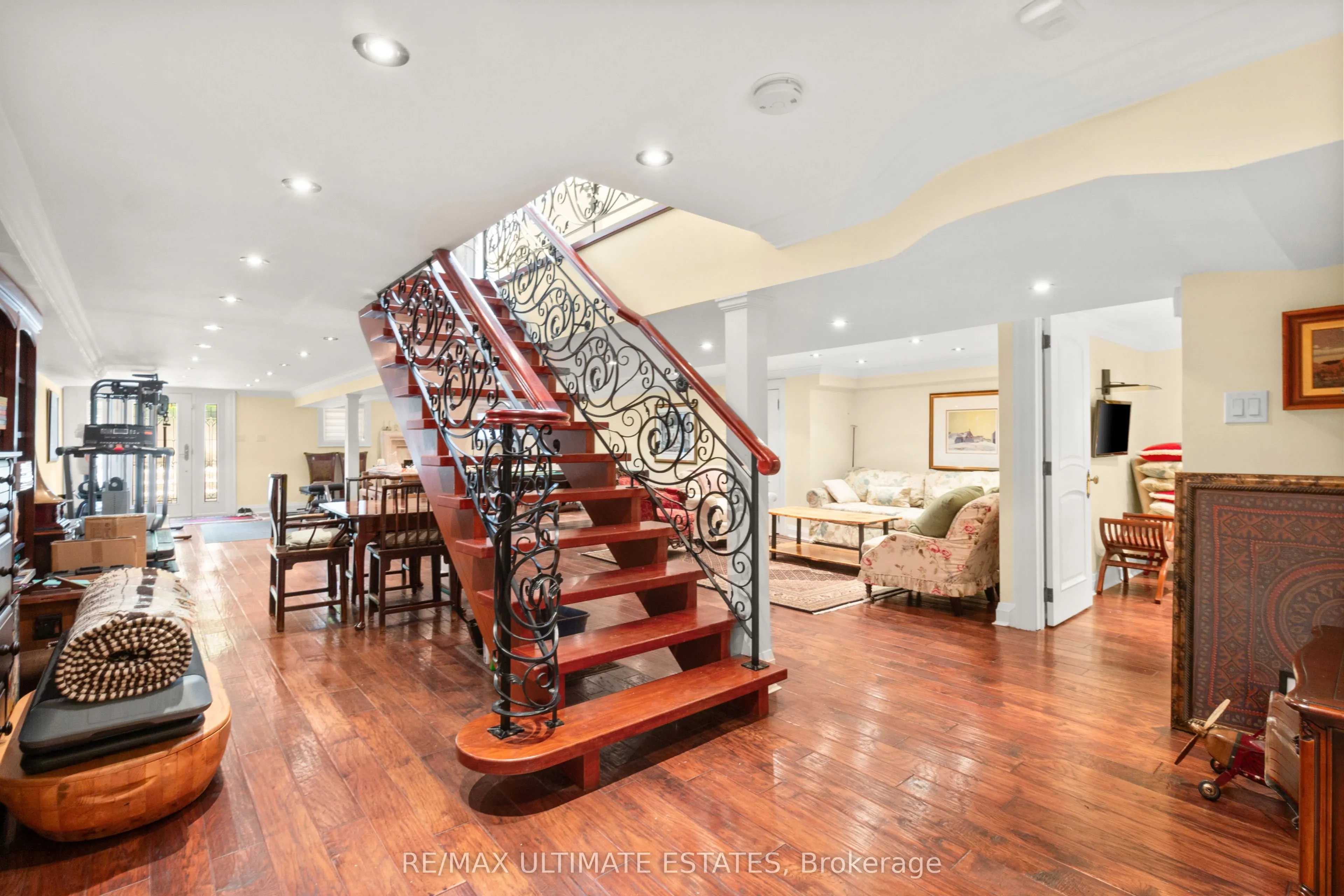 41 Thornridge Drive