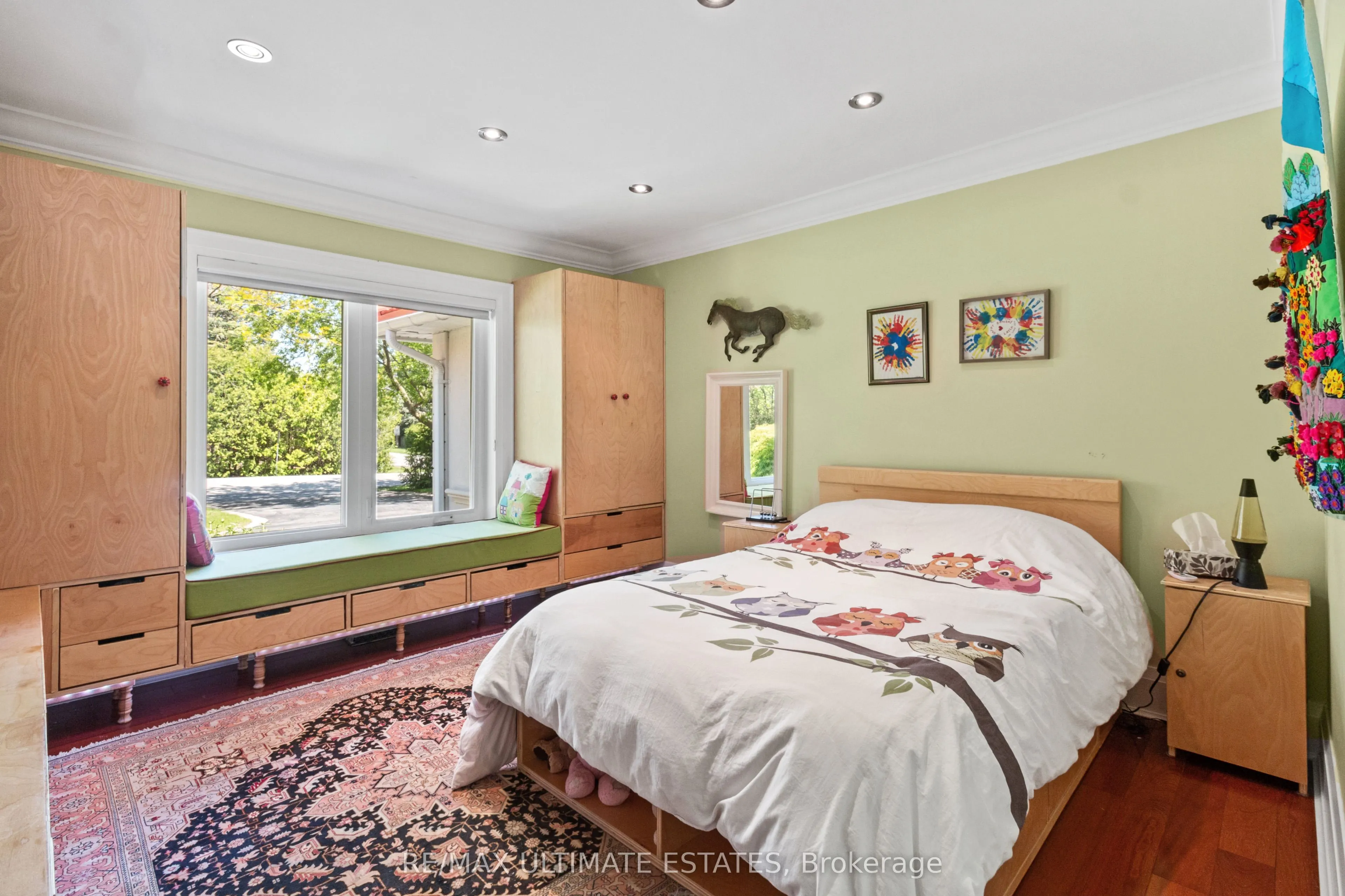 41 Thornridge Drive