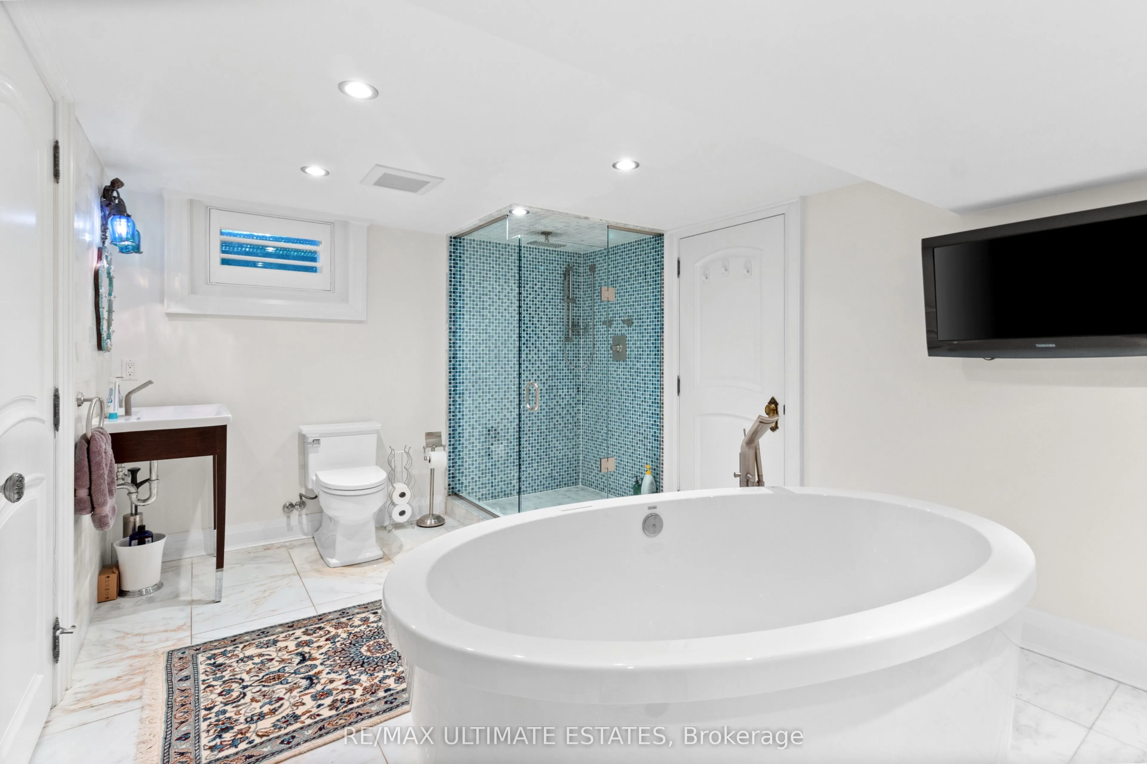 41 Thornridge Drive