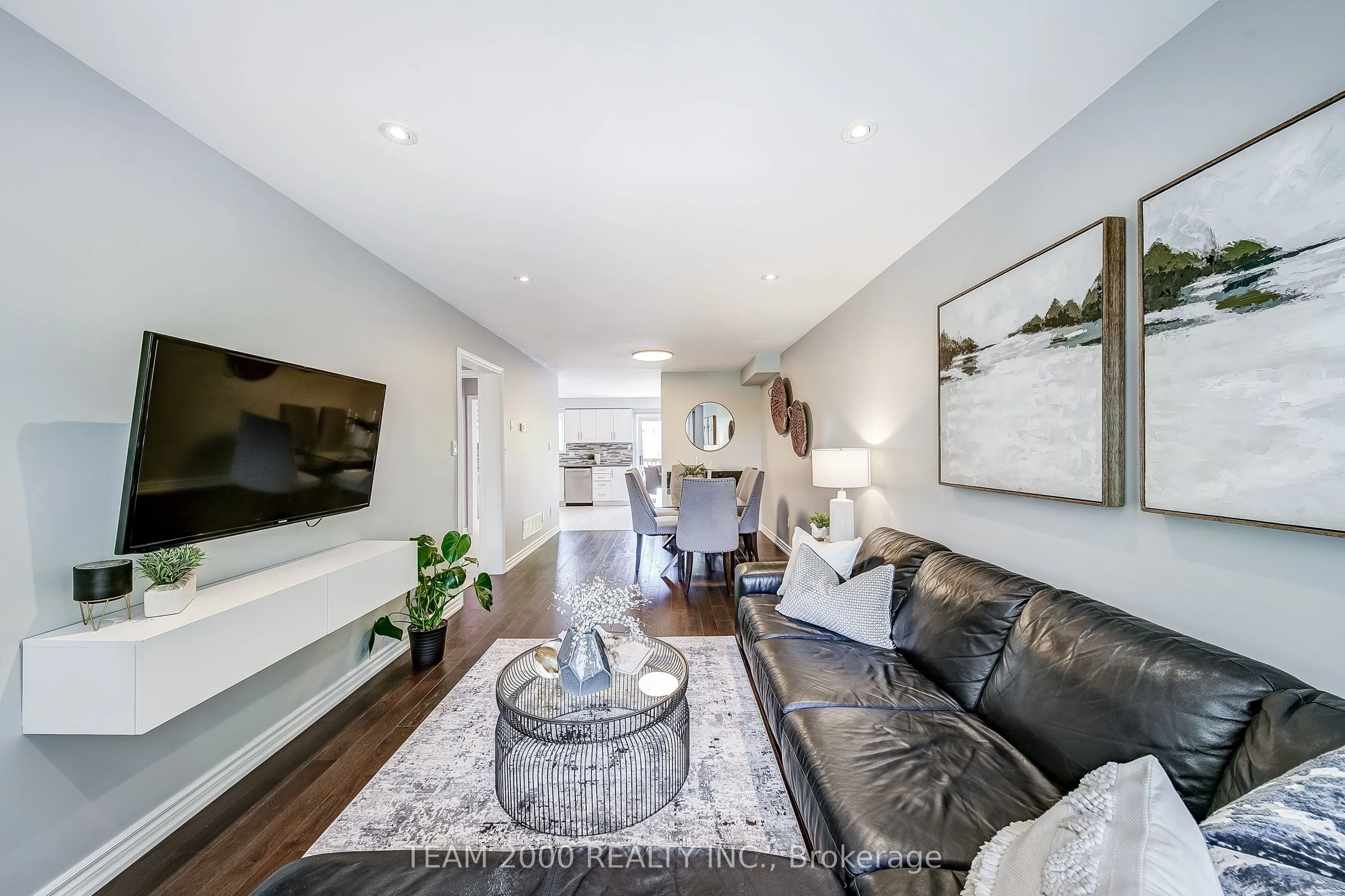 36 Isa Court