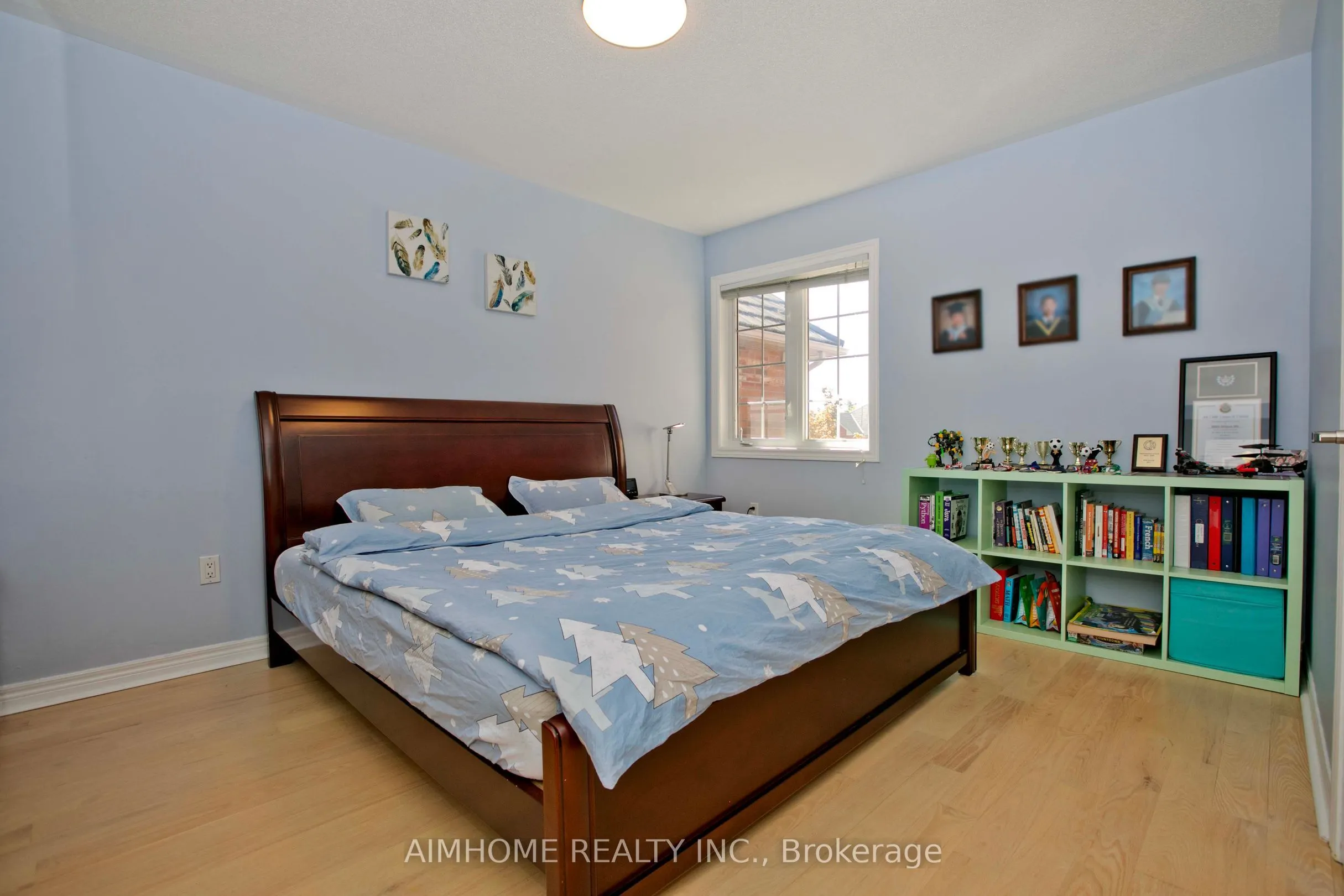 99 Colesbrook Road
