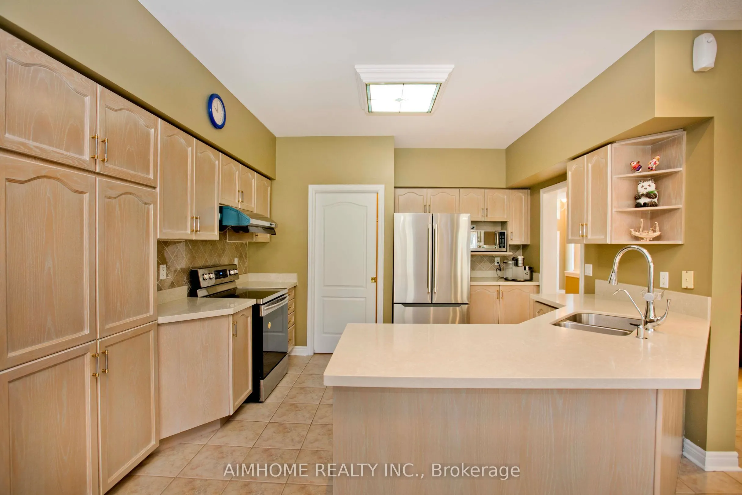 99 Colesbrook Road