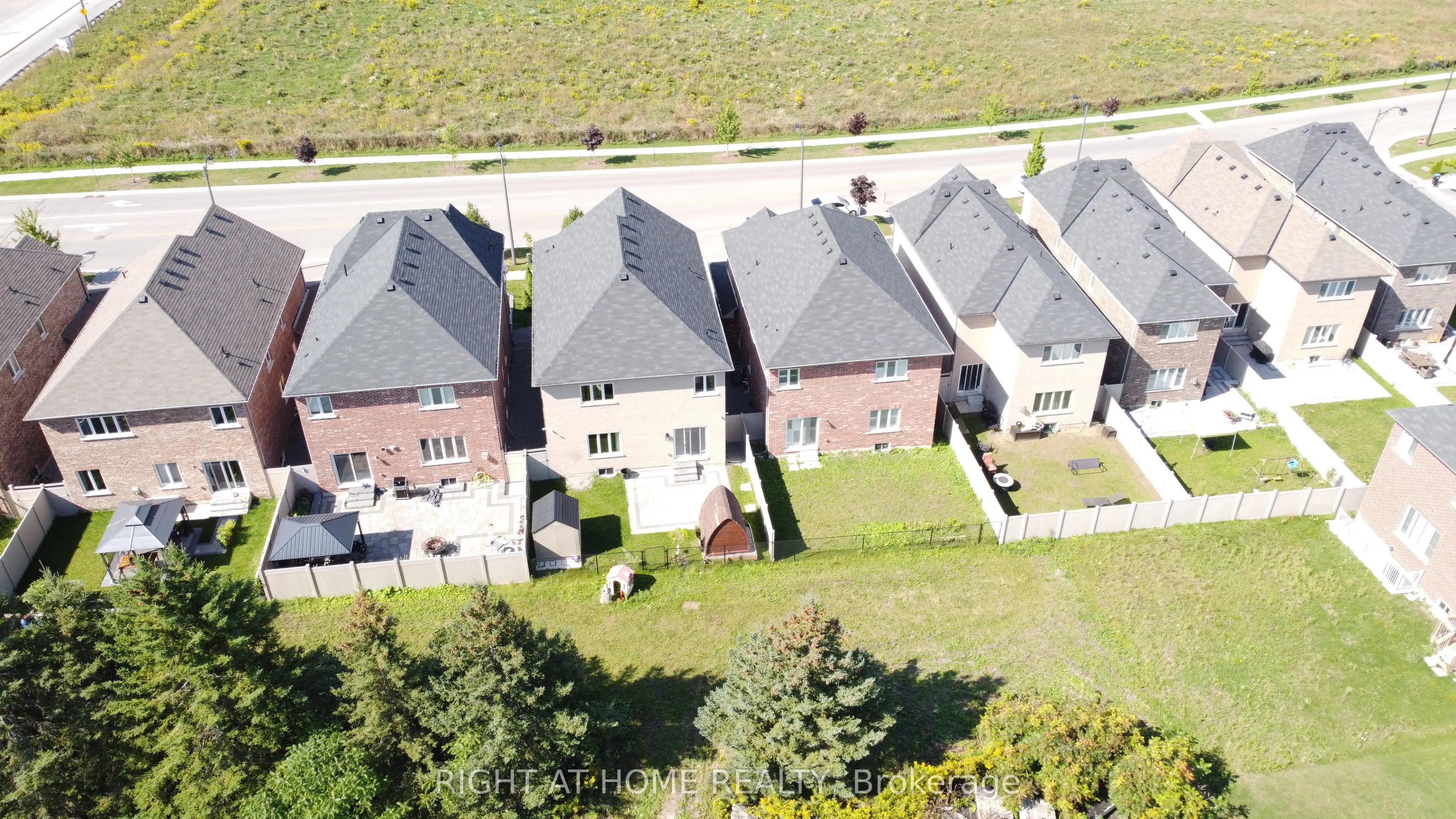 136 Noble Drive