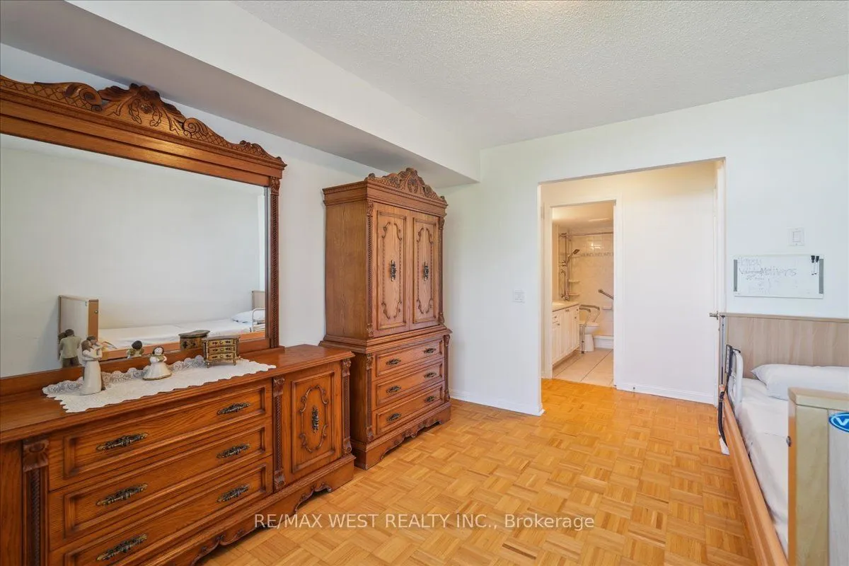 2502 Rutherford Road, #314