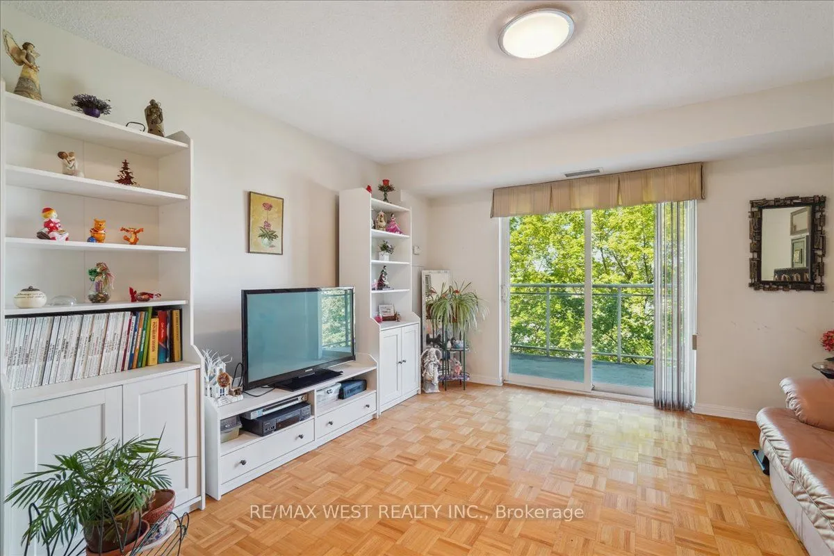 2502 Rutherford Road, #314