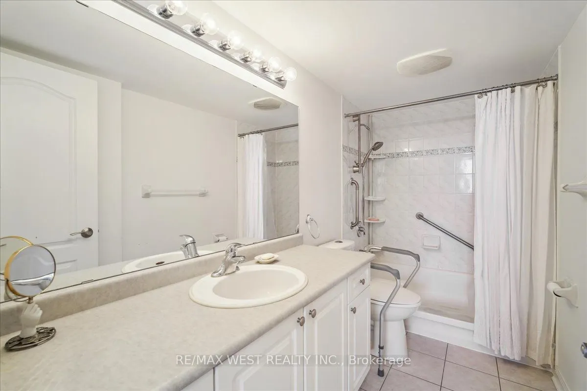 2502 Rutherford Road, #314