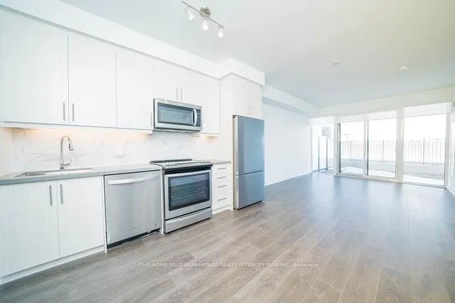 85 Oneida Crescent, #303