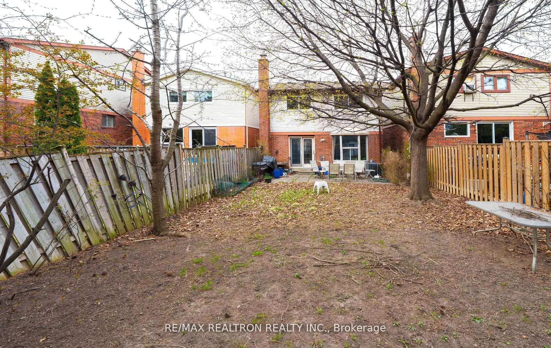 177 North Meadow Crescent