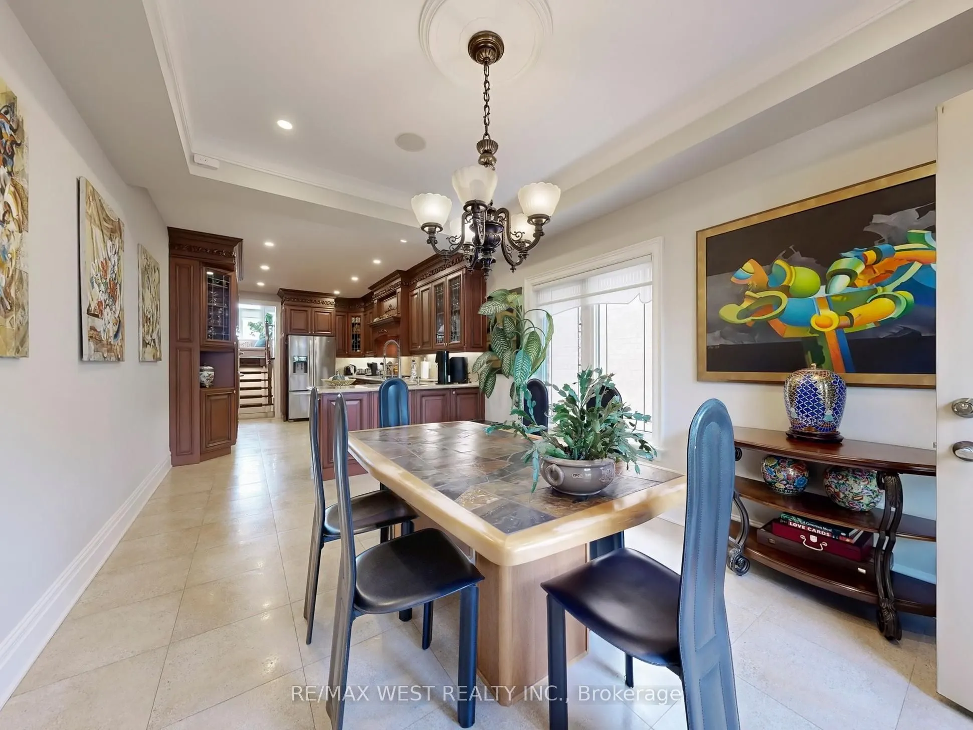 76 Petticoat Road