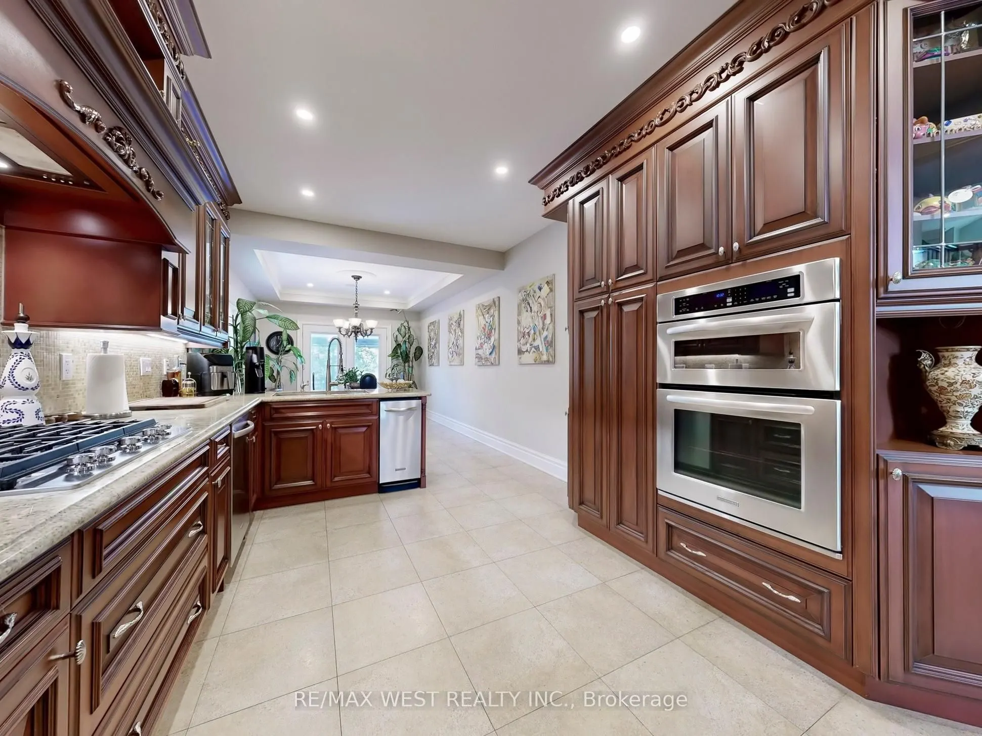 76 Petticoat Road