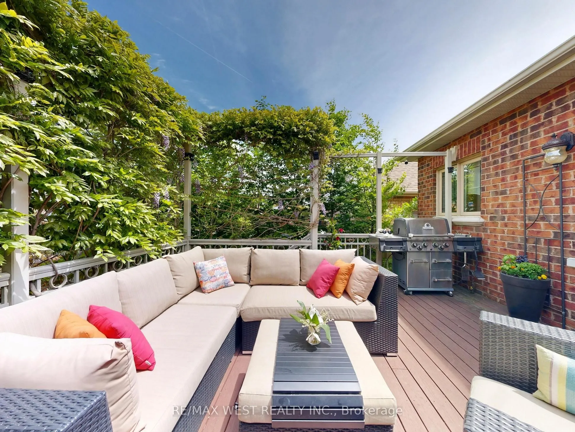 76 Petticoat Road